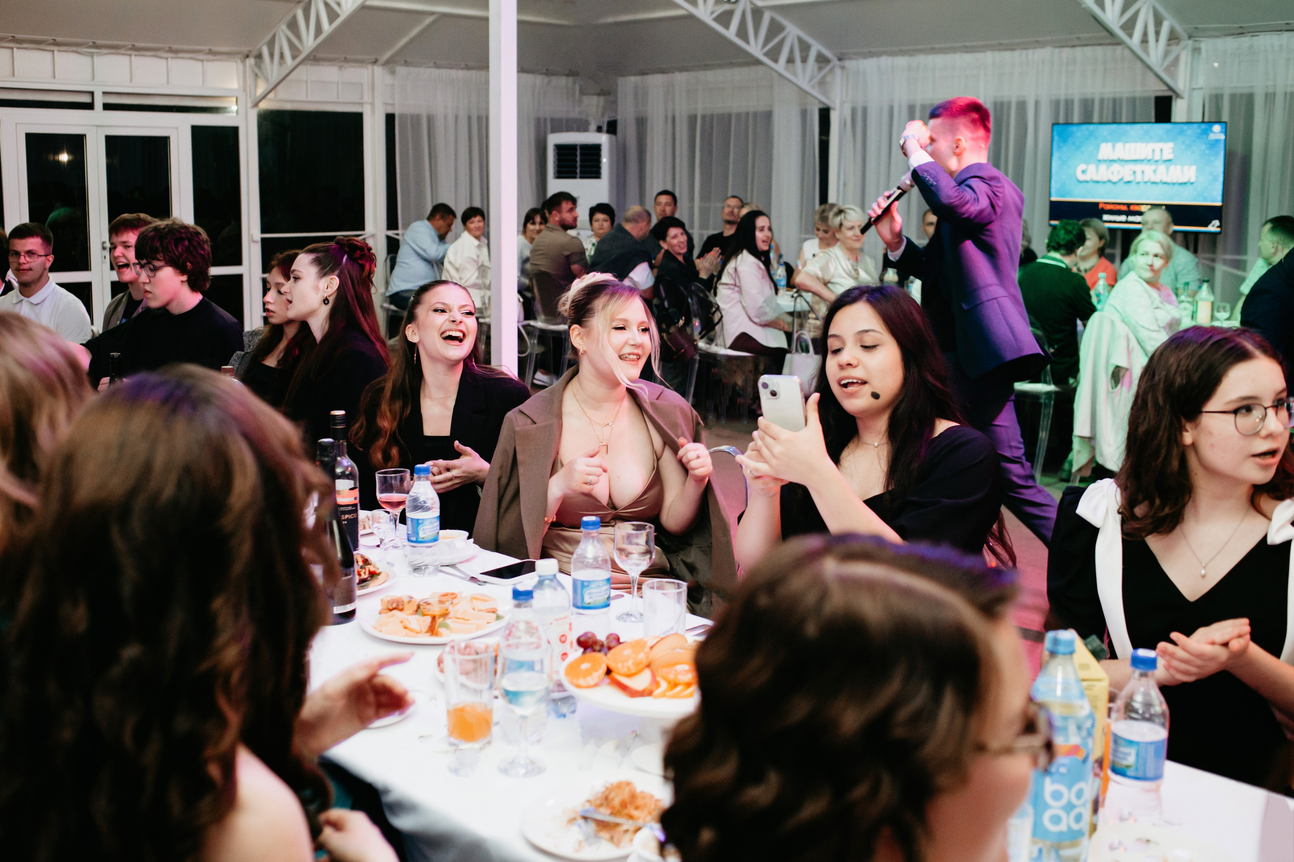 Выпускной 2025 (41 школа) 11 класс. Фотограф в Челябинске Ополихина Анна