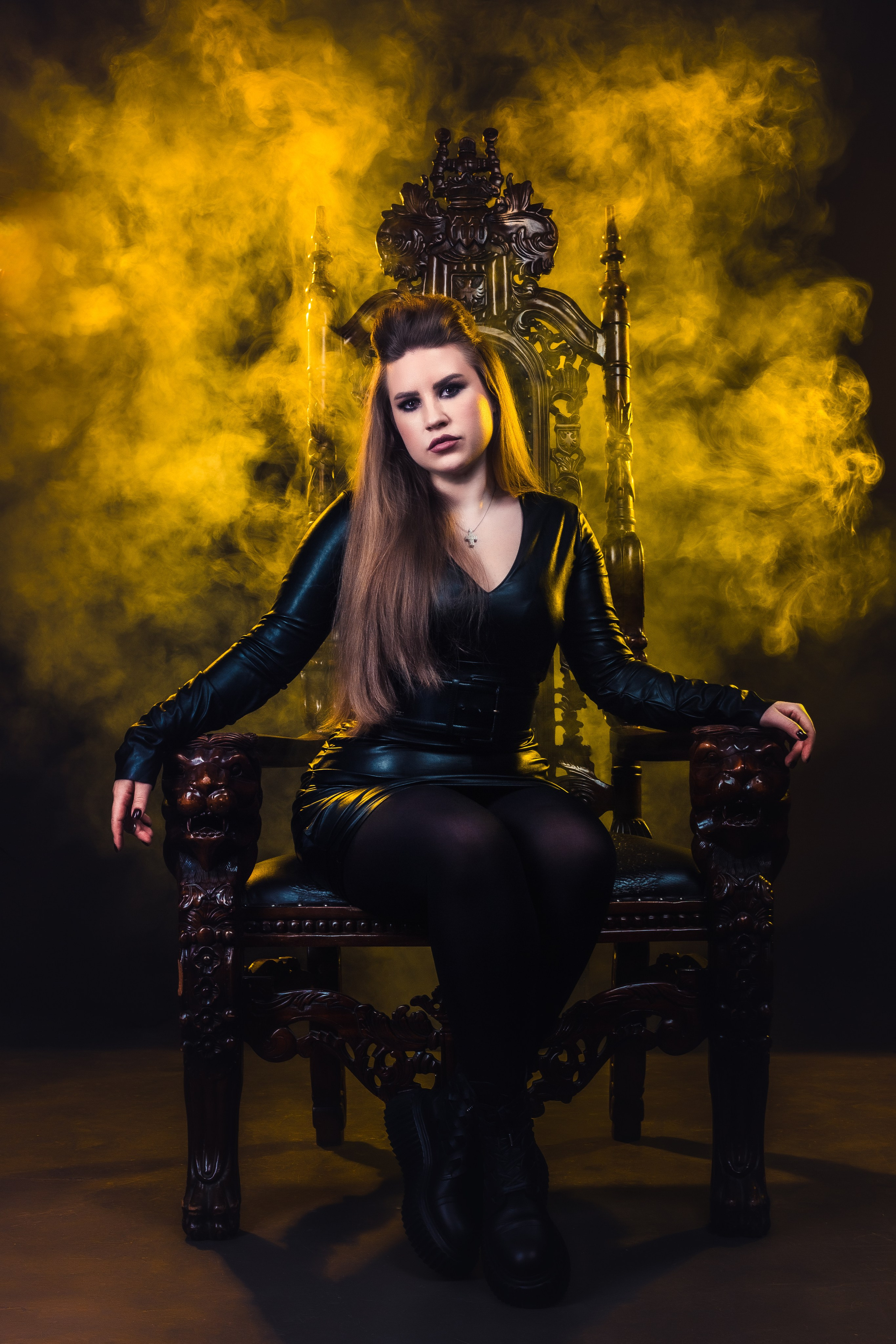 2023. Социофобушек, фотографирует социофобушков. Фотограф в Санкт-Петербурге