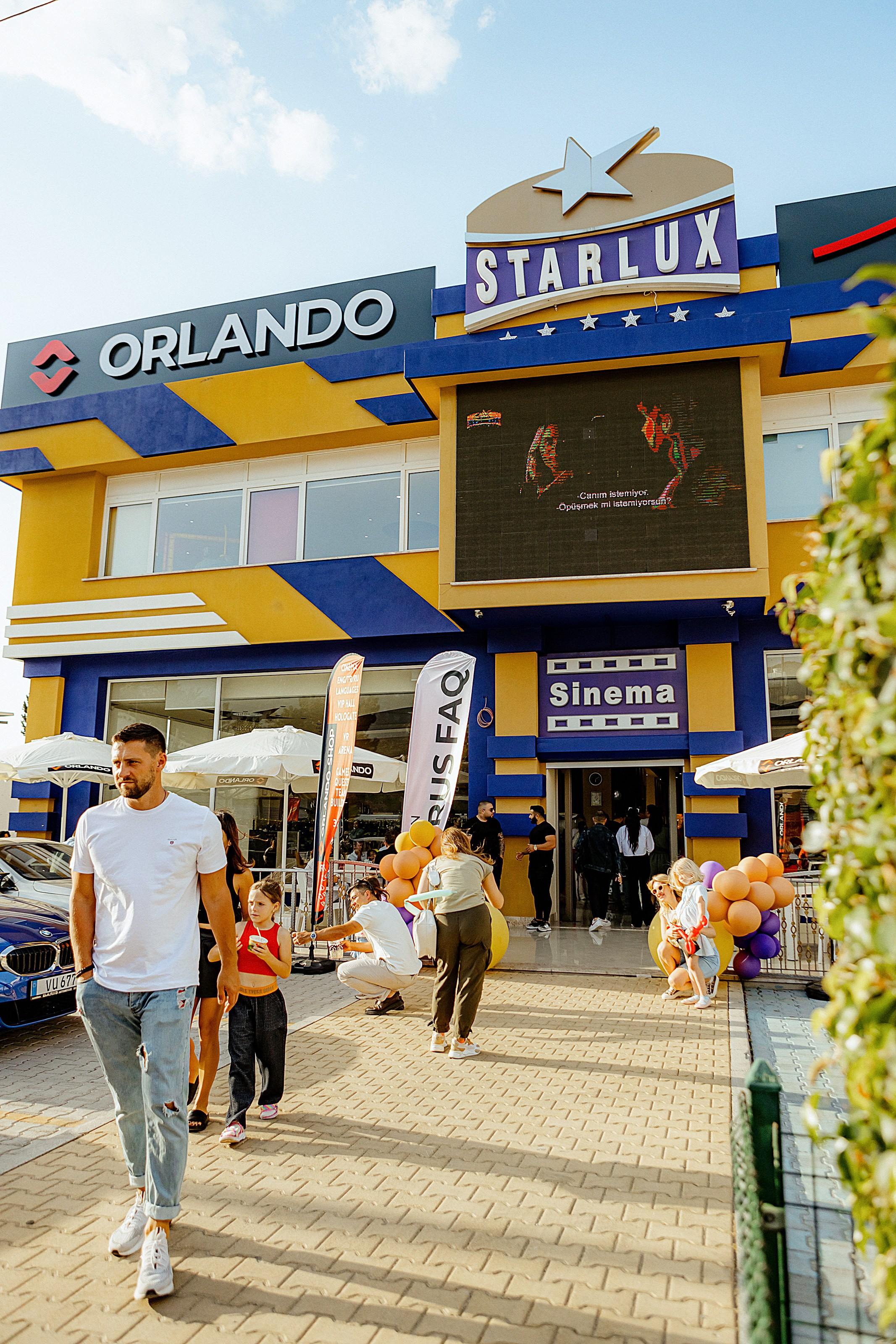 Orlando Starlux. Photographer in Batumi, Georgia Pavel Sharnikov