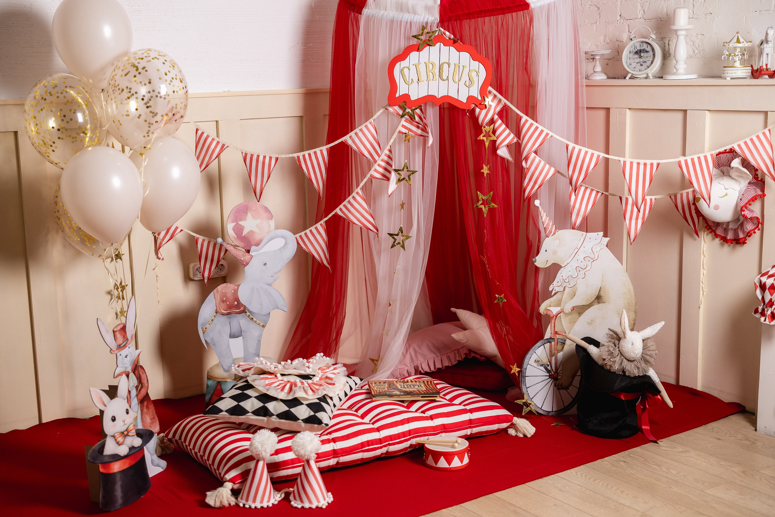 Зал «Детский». Аренда залов Фотосъемка Рекламная Фотосъемка Съемка для сайтов