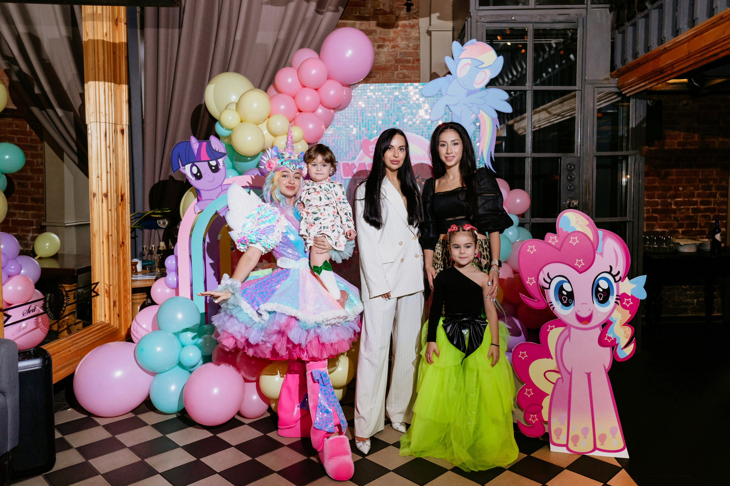 Кариночке 5 лет / Schneider. Фотограф мероприятий в Ростове-на-Дону Есманская Елена