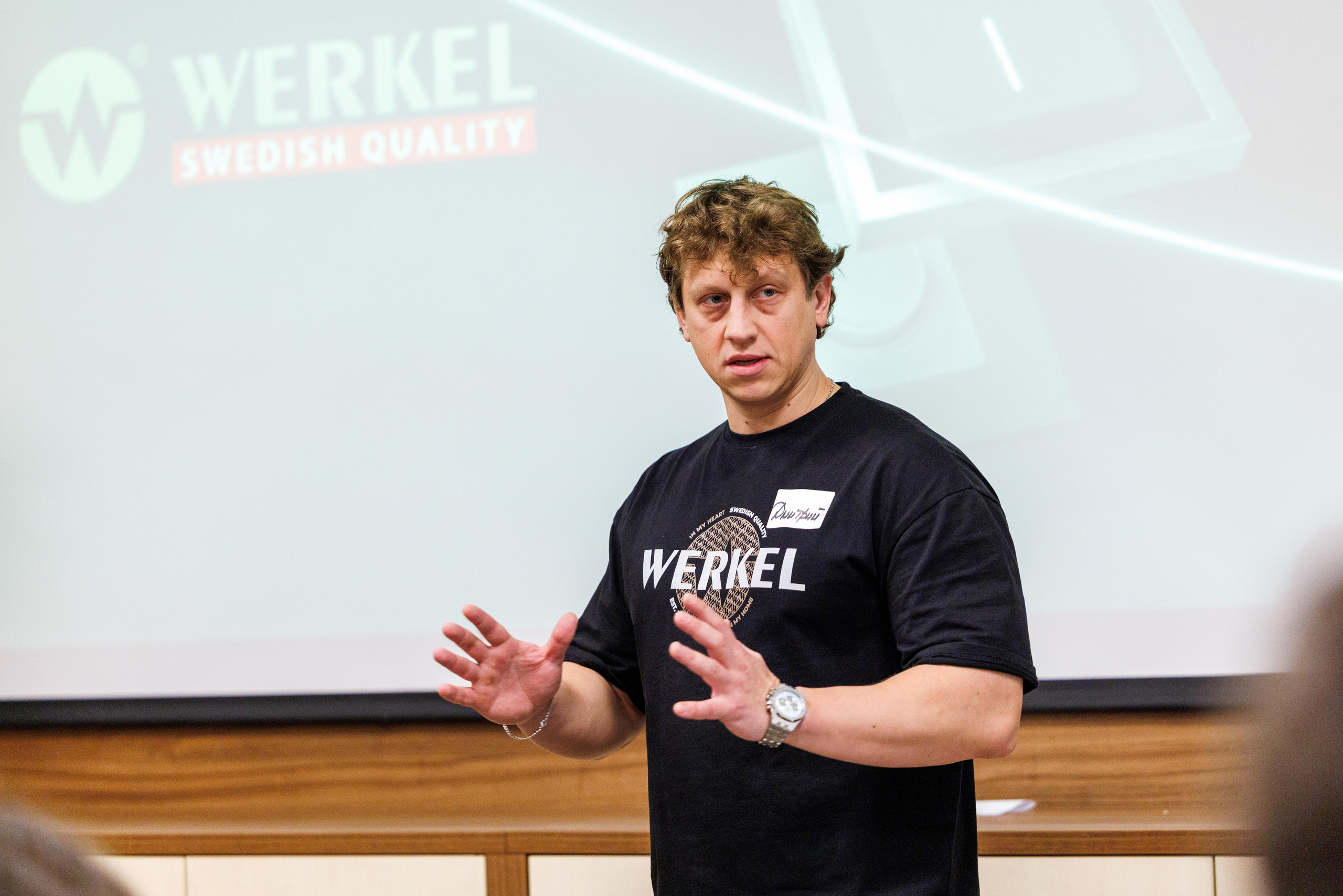 Петрович & Werkel. Профессиональный репортажный фотограф
