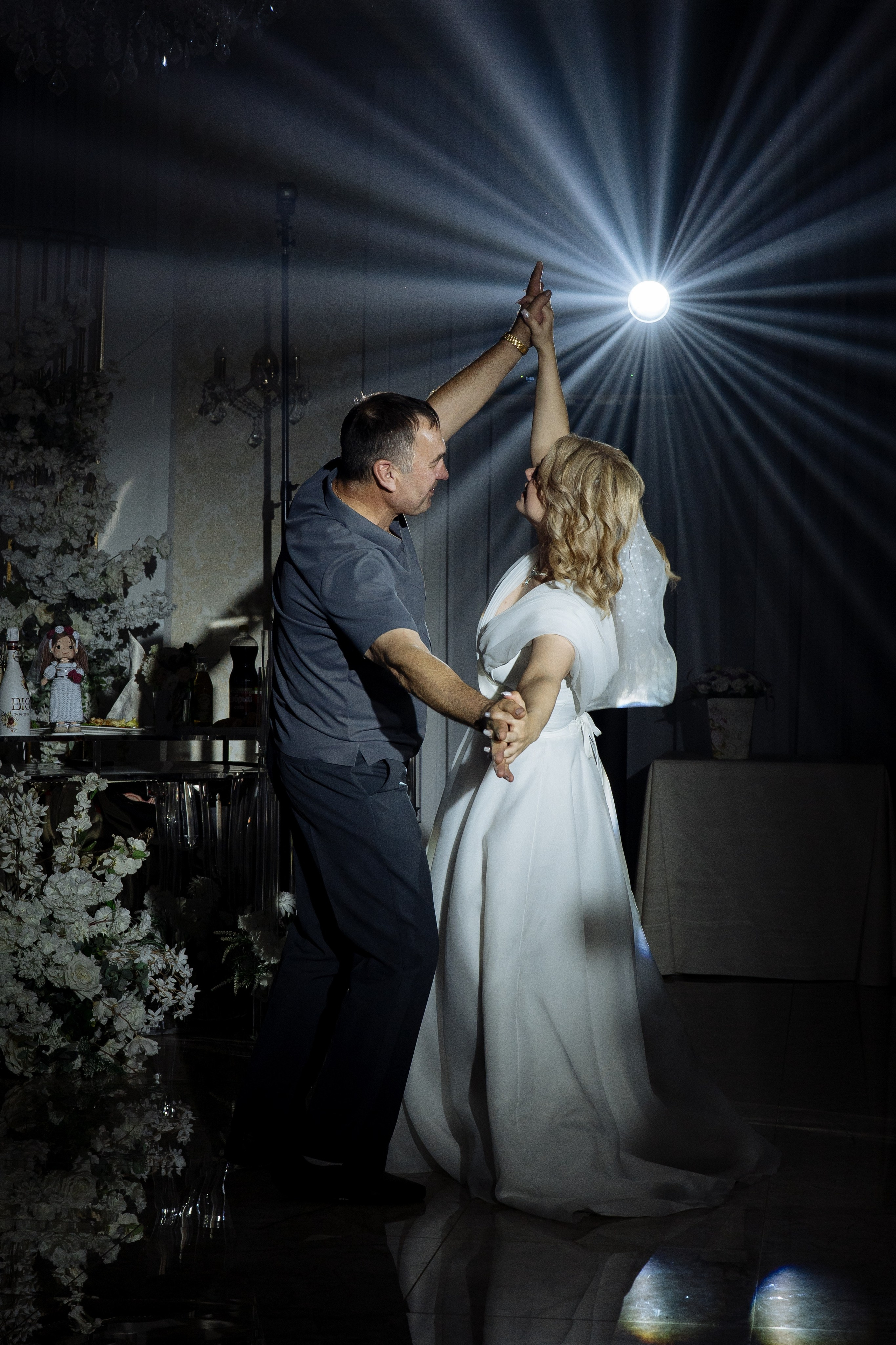 Виктор и Юлия