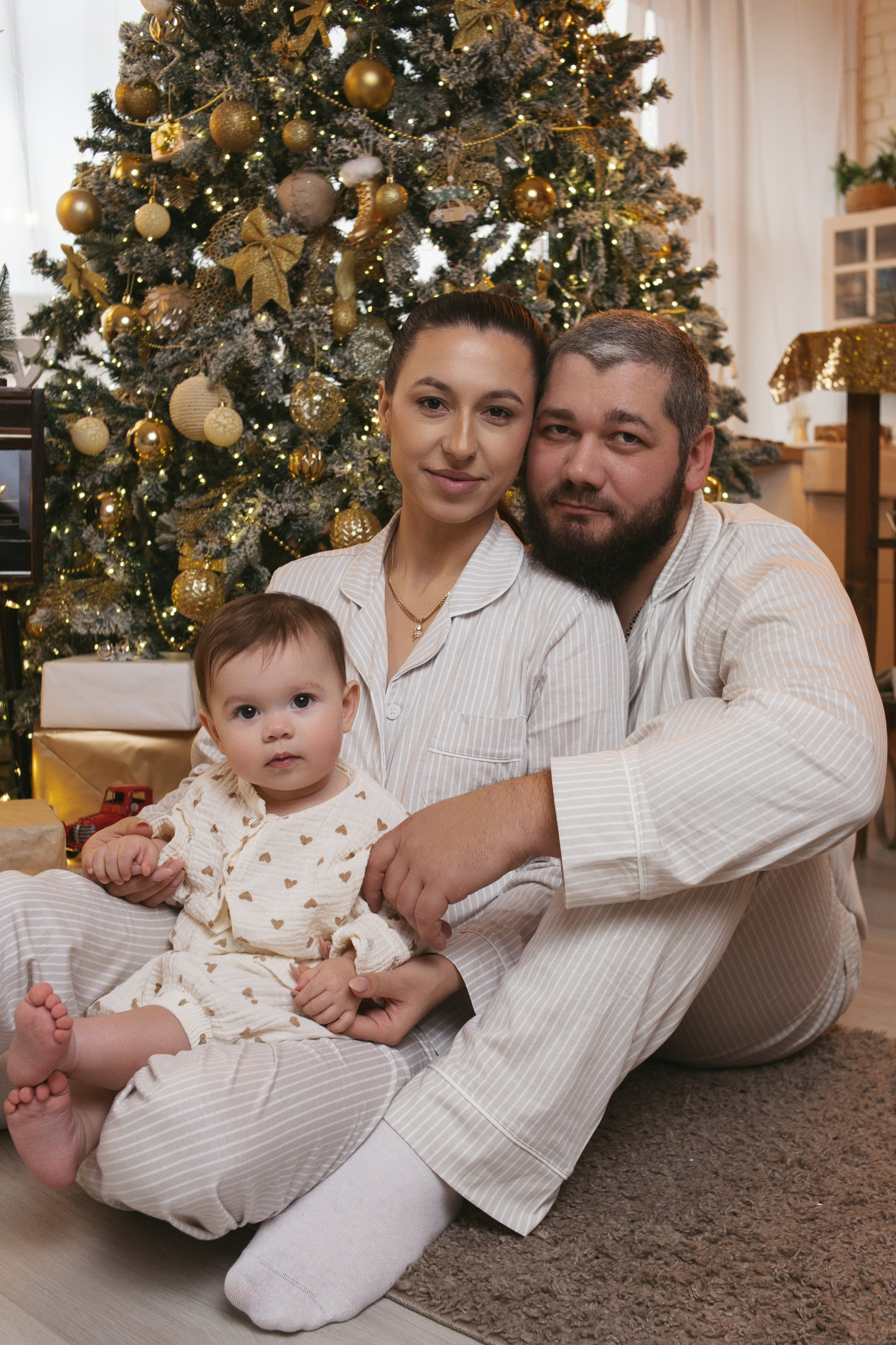 Ева и родители. Семейный фотограф Гульцовская Екатерина