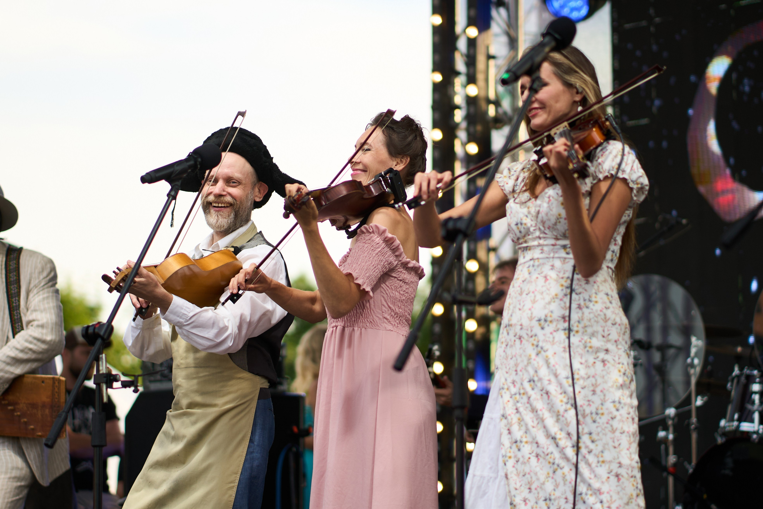 Группа «ОКТАВА Е». Услуги фотографа в Смоленске. Фотограф на свадьбу