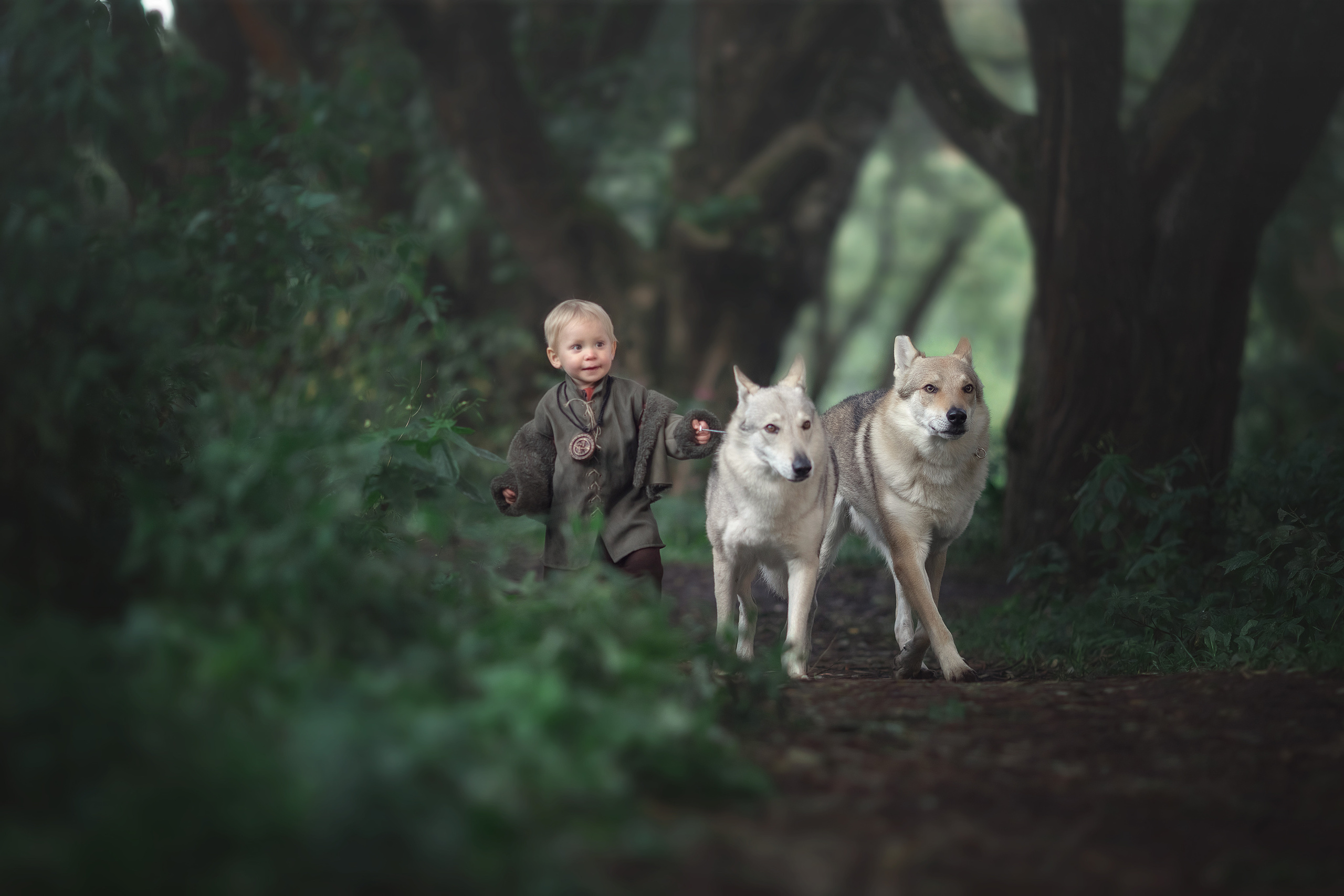 Viking & Wolf. Children’s and family photographer Ekaterina Ureva in Moscow