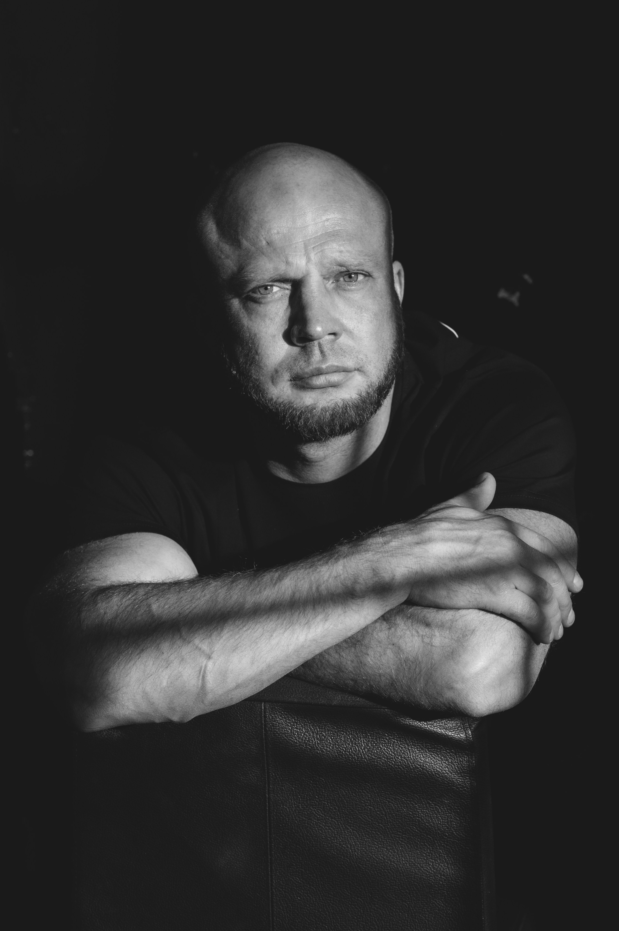 Мужской портрет Саратов. Фотограф в Саратове для всей семьи Бечина Диана