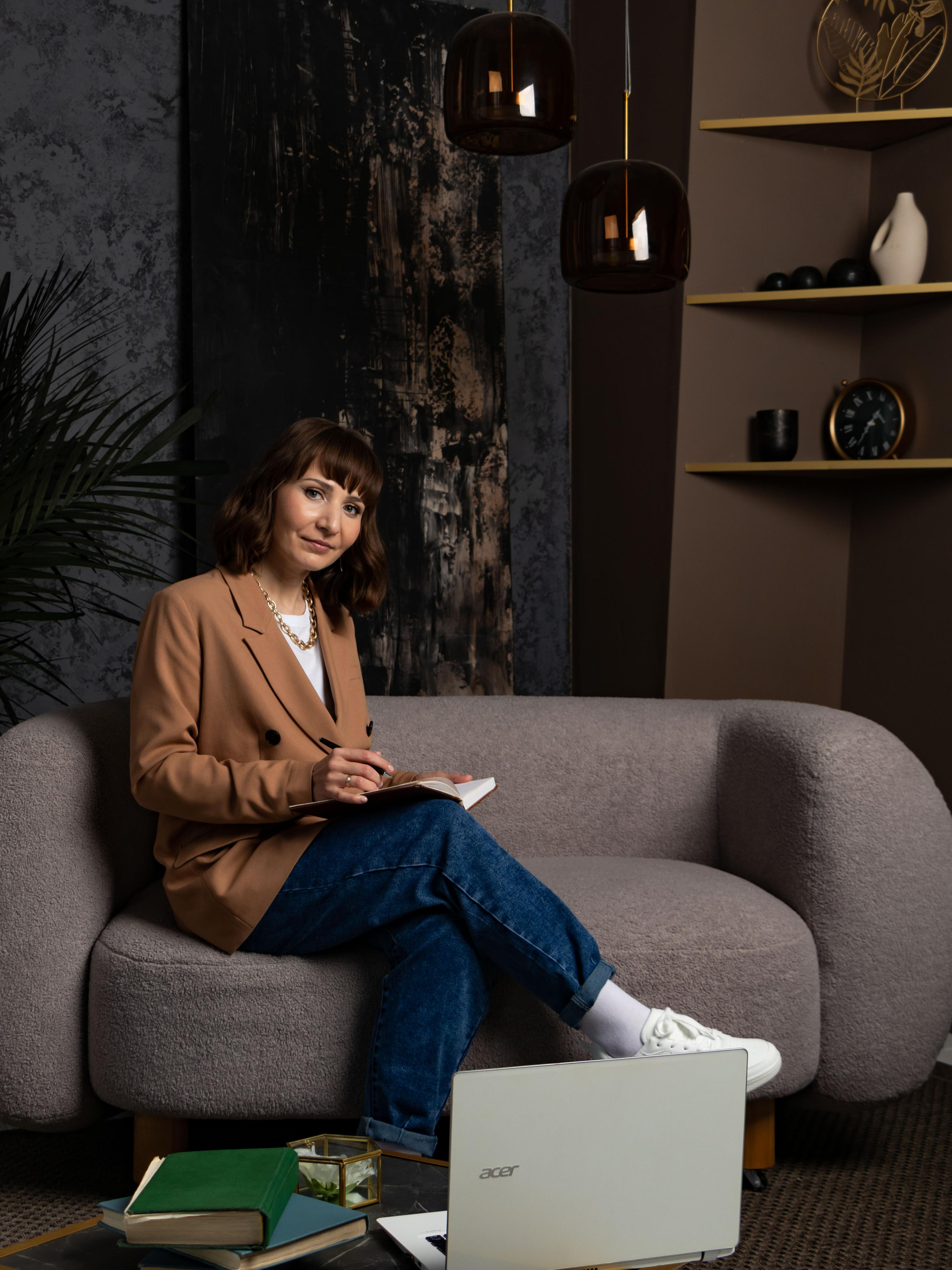 Контент-маркетолог Валентина. Лиза Кутанина — семейный фотограф и фотограф беременных в Жуковском