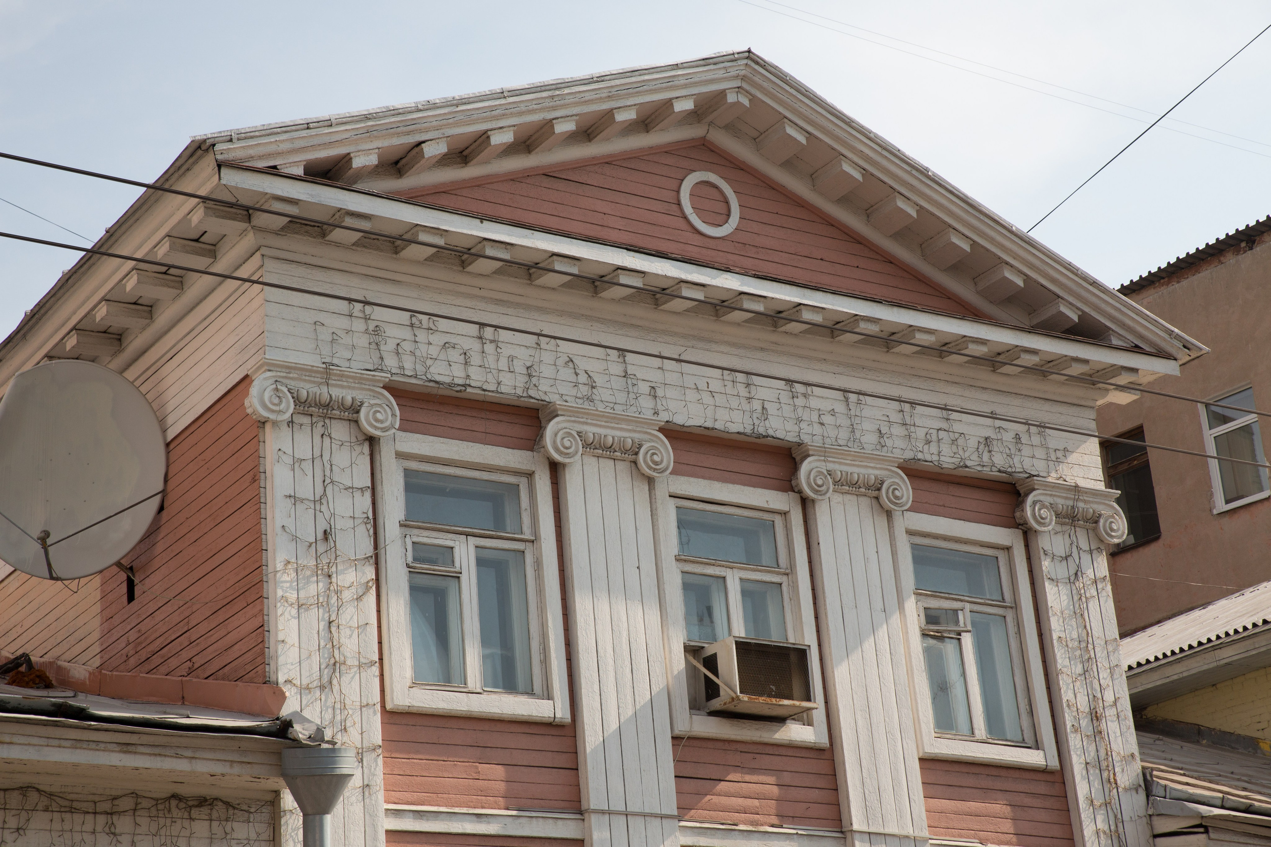 Г. Ярославль. Студия Максима Белослюдцева