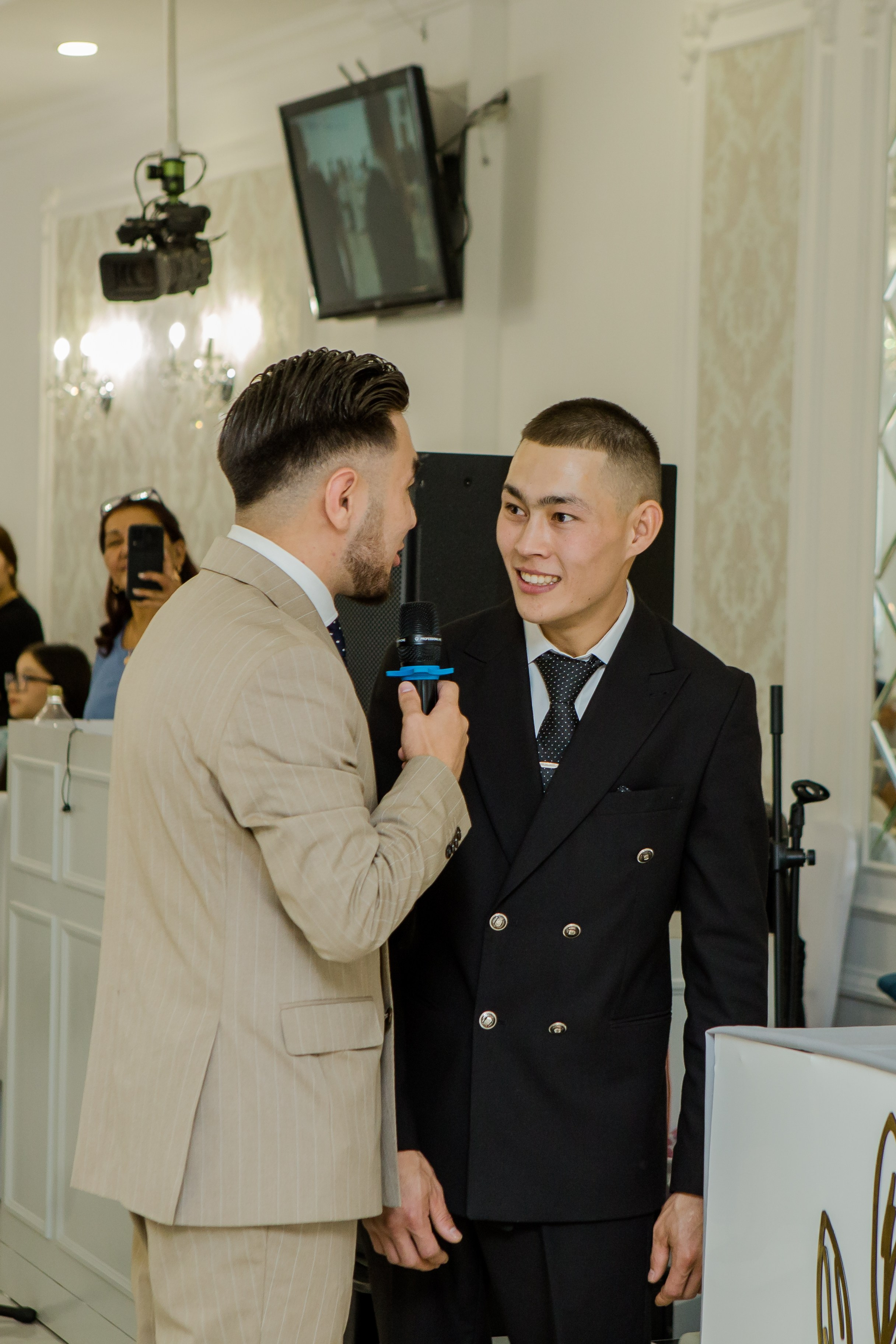 QYZ UZATU ZHADYRA. Свадебный и репортажный фотограф в Астане T.Yertay «Nomad media»