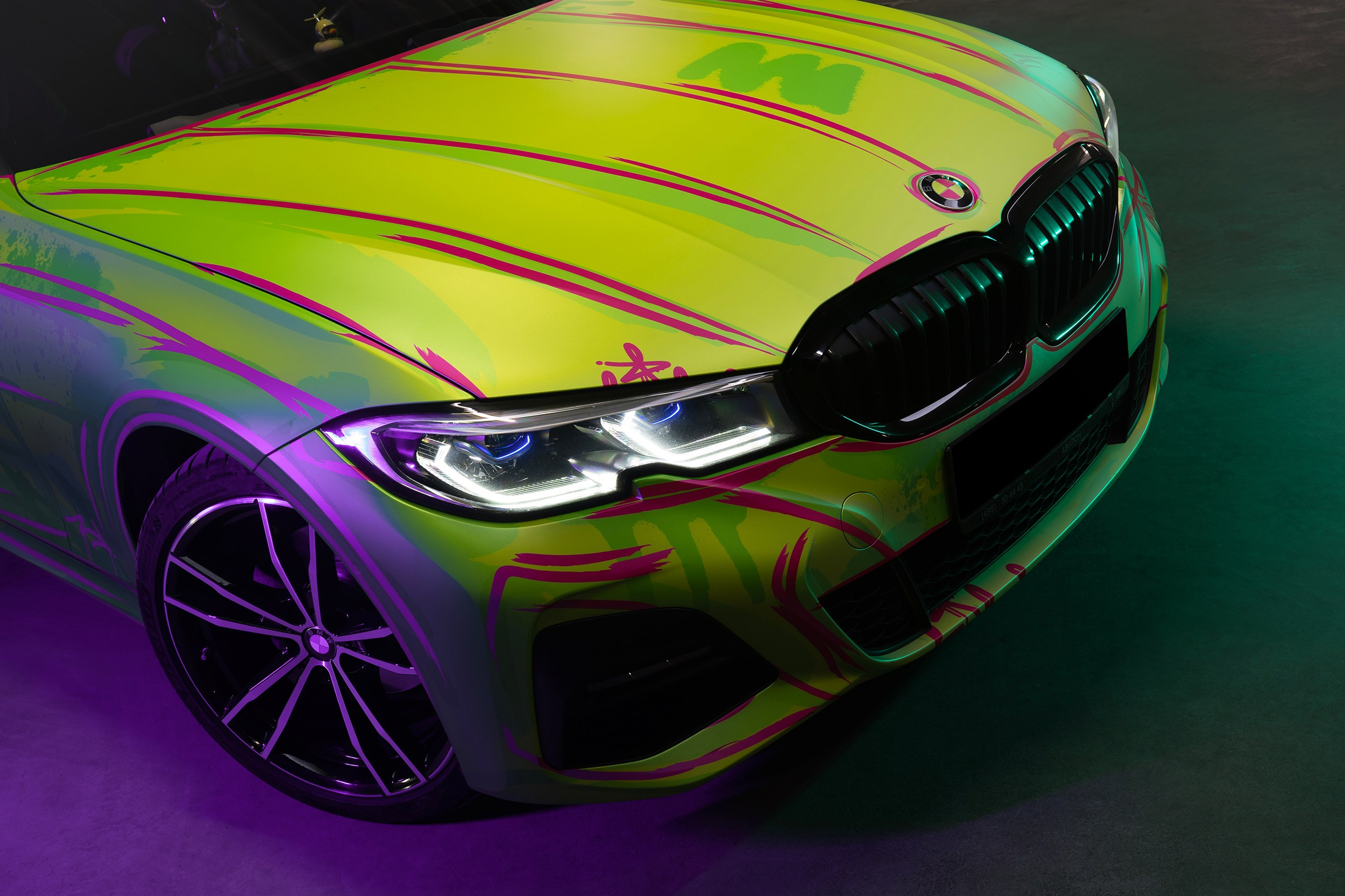 Винилография на BMW 3 G20. Студия дизайна и оклейки авто Barmaley Design