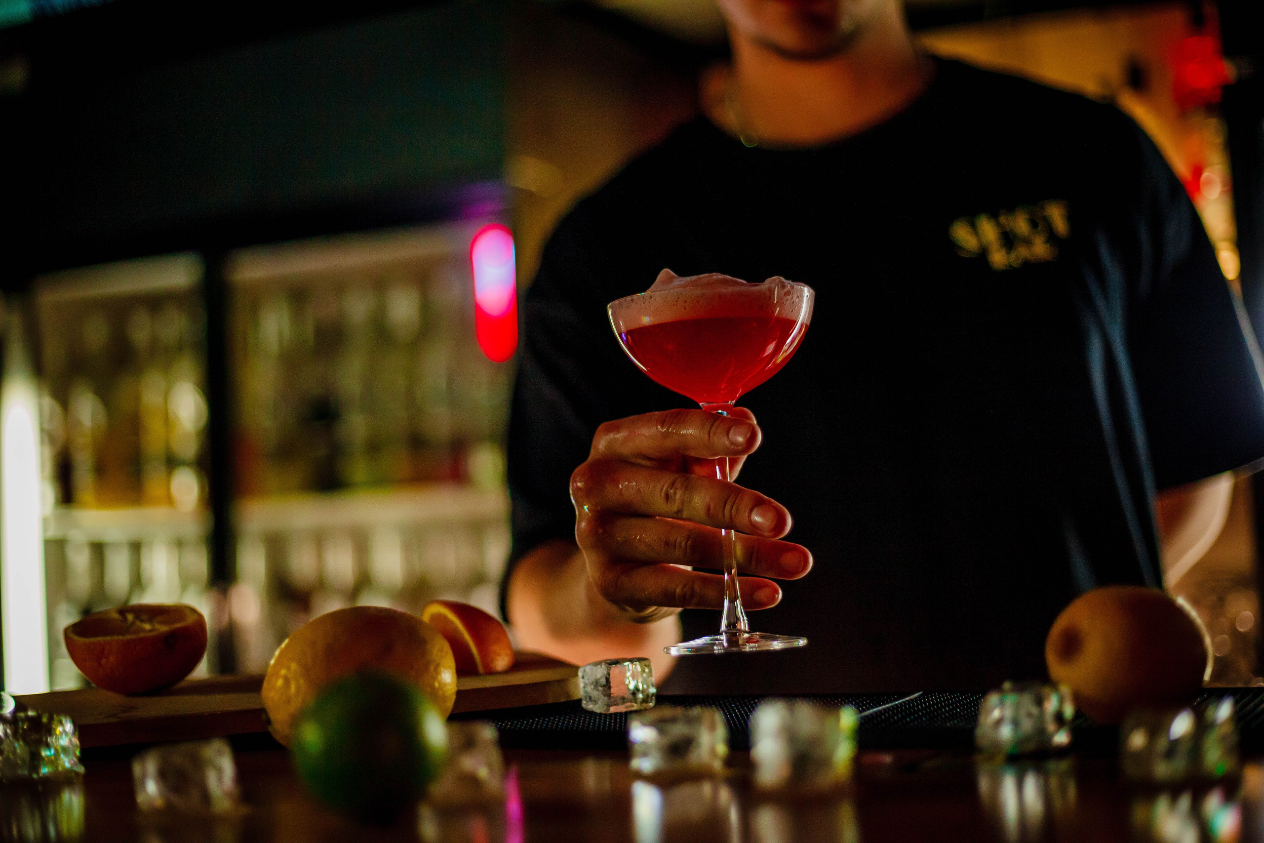 Шот Бар. Уличный фотограф Города N