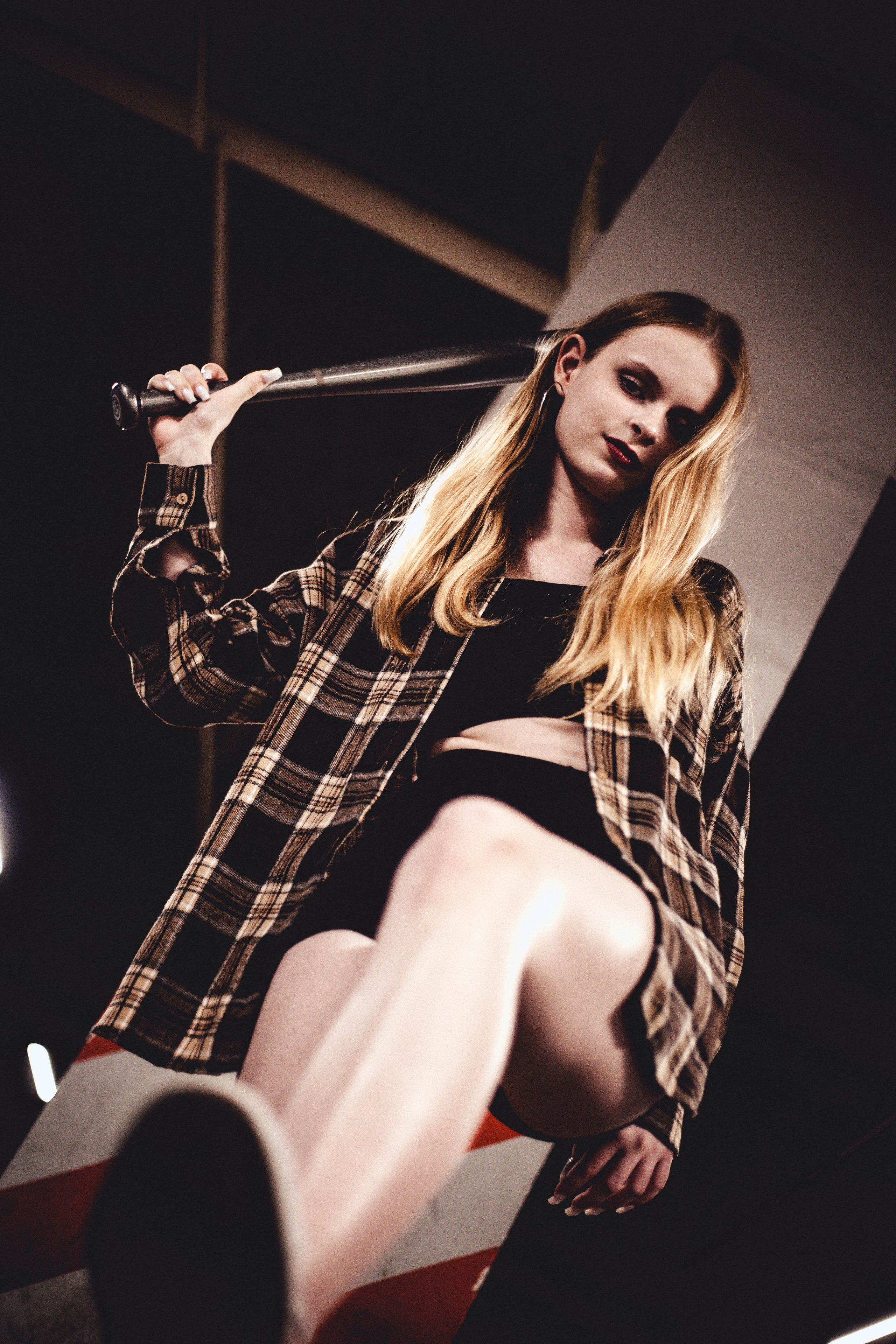 «Тайны парковки глазами тележки». Уличный фотограф Города N