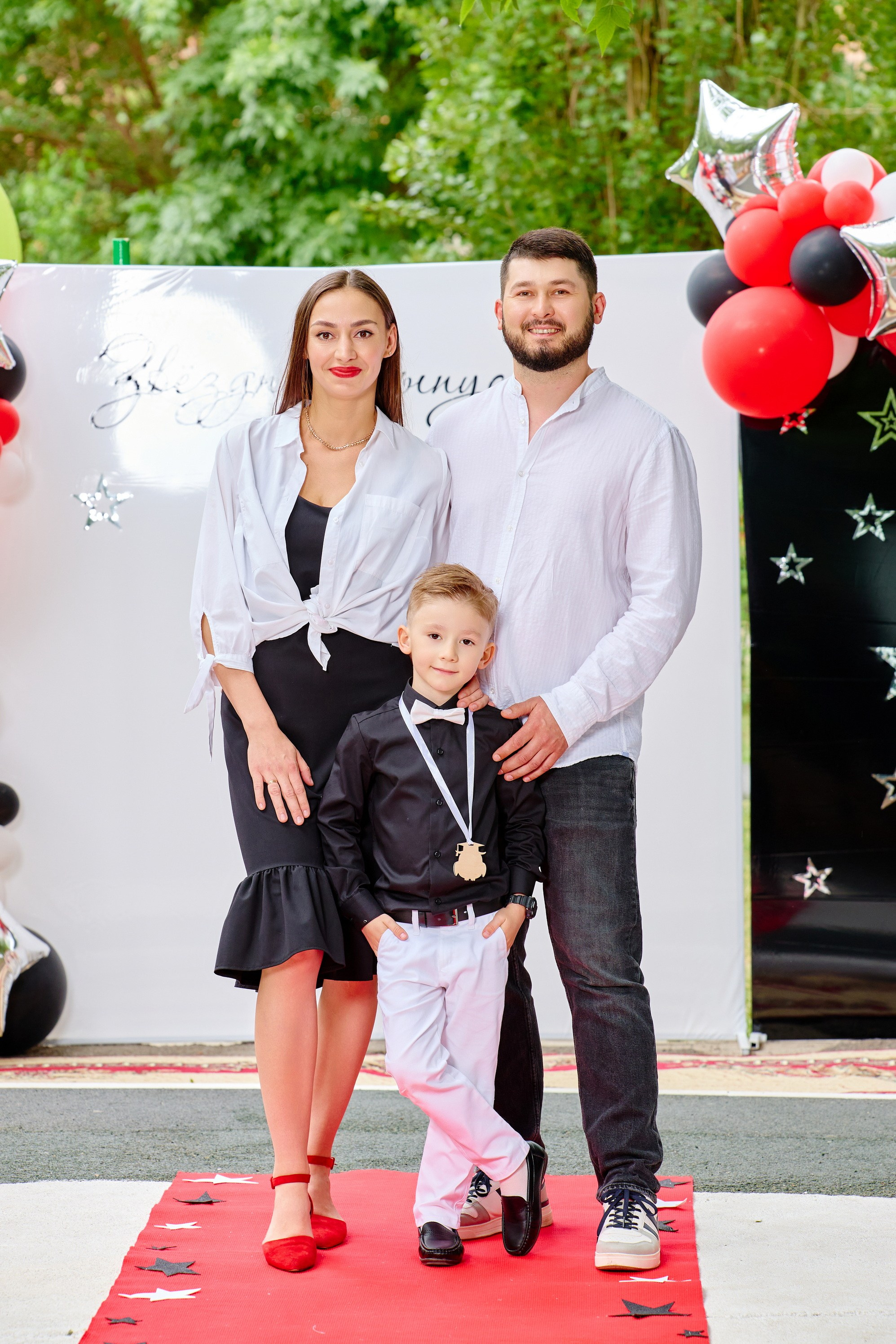 Выпускной 45 сад. Фотограф Выпускные альбомы Таганрог Сергей Коробченко