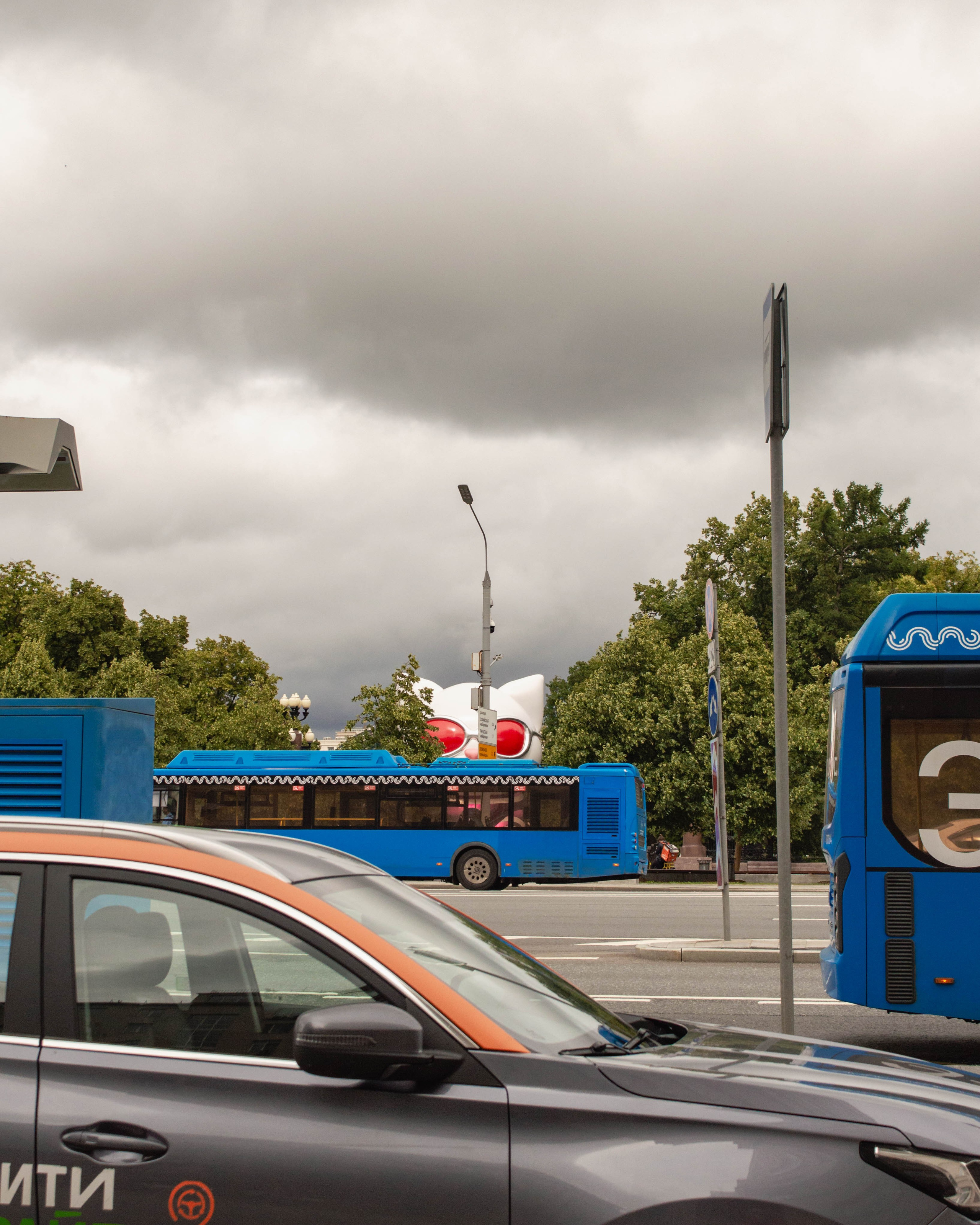 Многослойность городского пространства. Фотограф Анастасия Лощакова в Москве