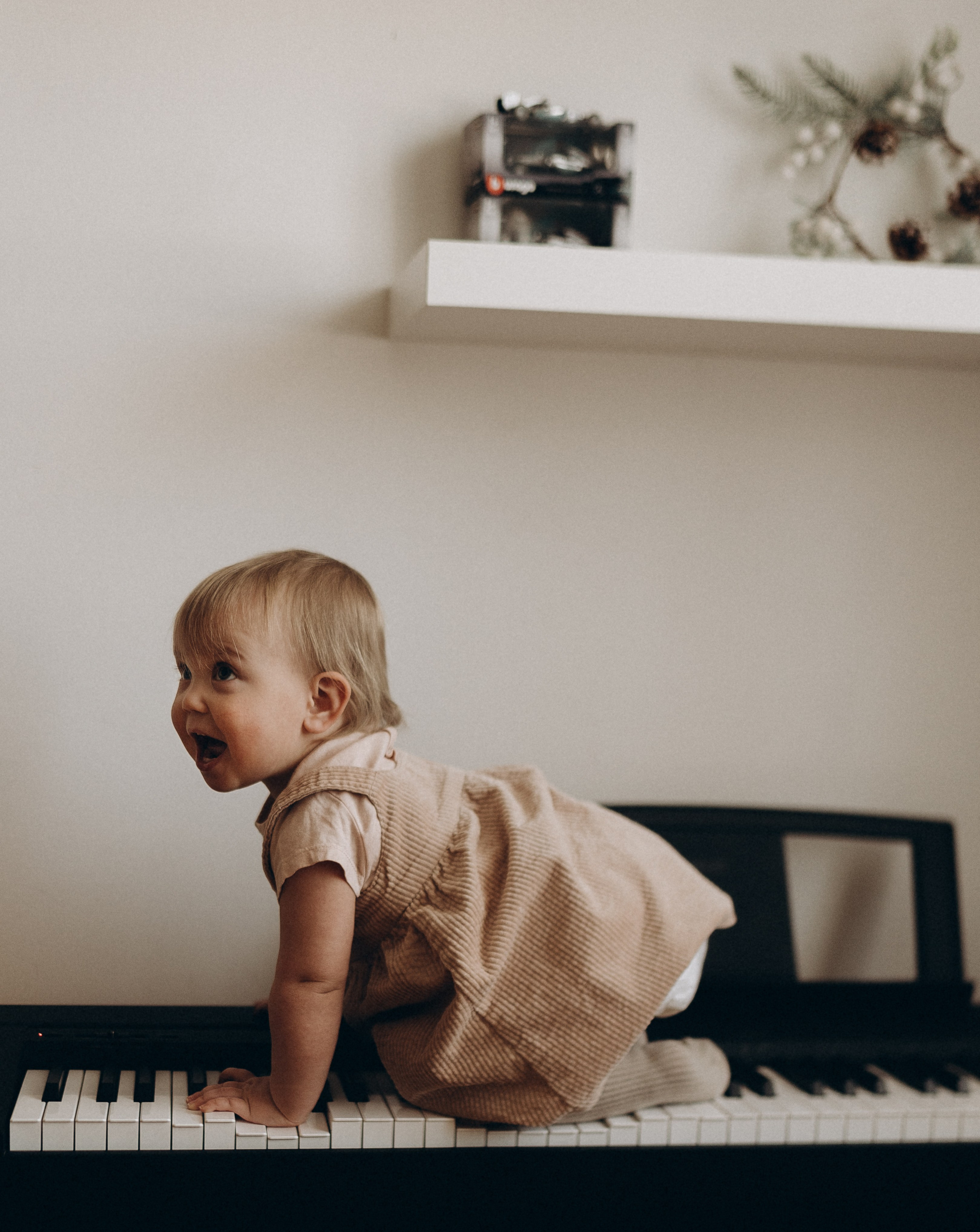 Роззи, Майкл, Лира и Яна. Семейный и домашний фотограф в Уфе Ирина Гарасюта