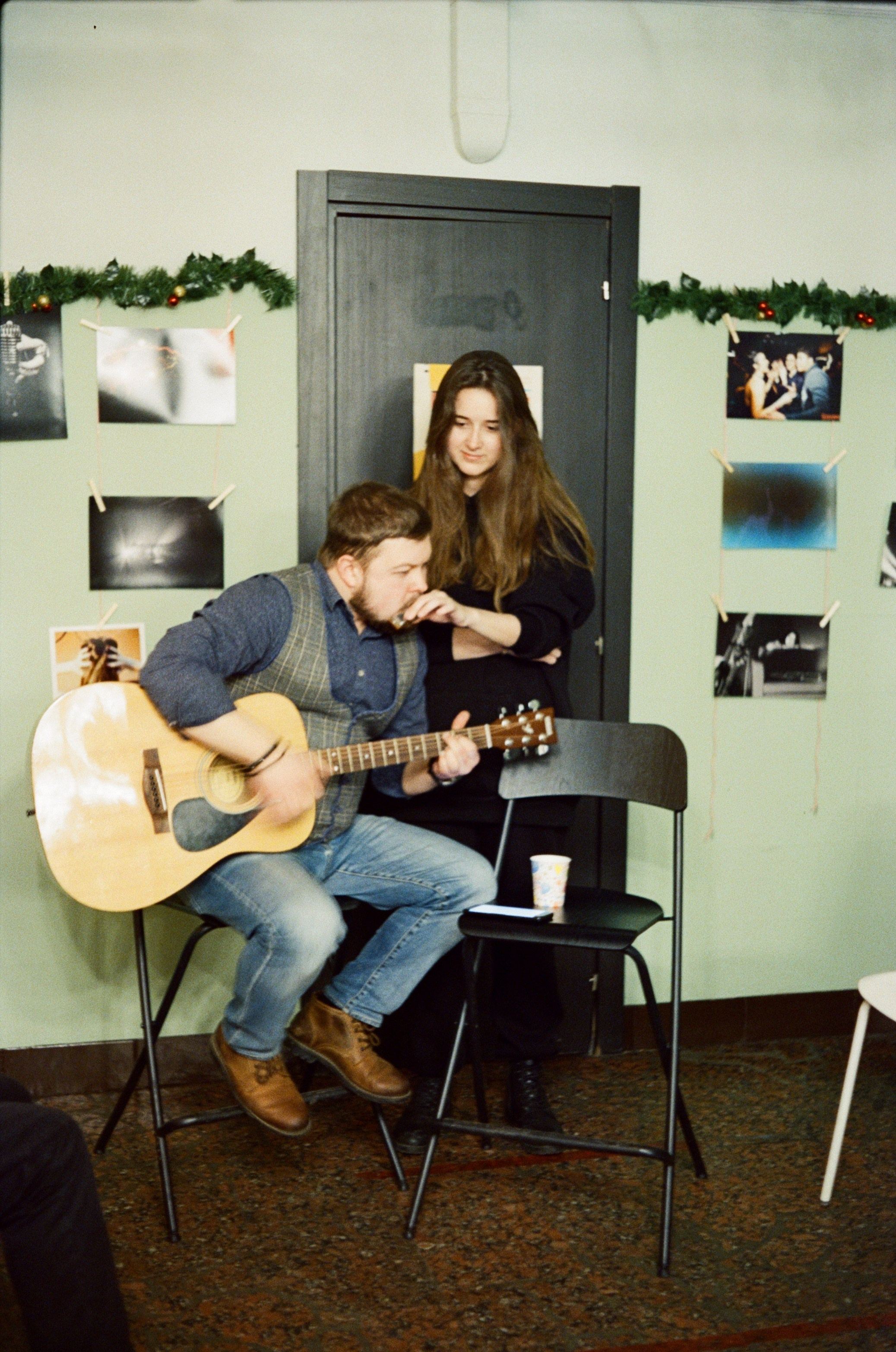 12.12.2021 // Гитара и фотография. Фотовыставки serebro.gallery, в которых автором можешь стать ты! | Москва