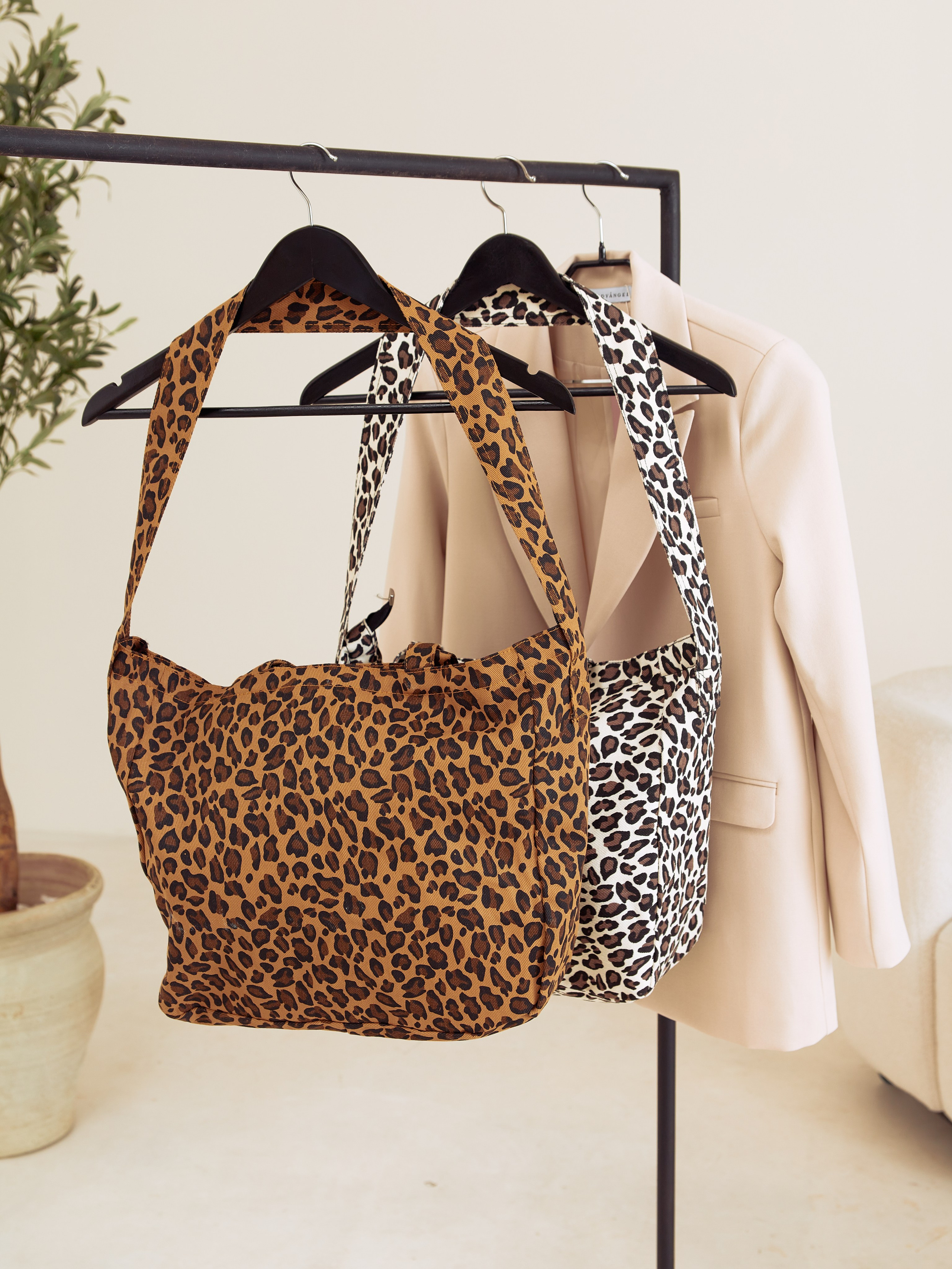 Предметная съемка аксессуаров в Ростове-на-Дону. Предметный и бизнес фотограф в Ростове-на-Дону Александра Степанова