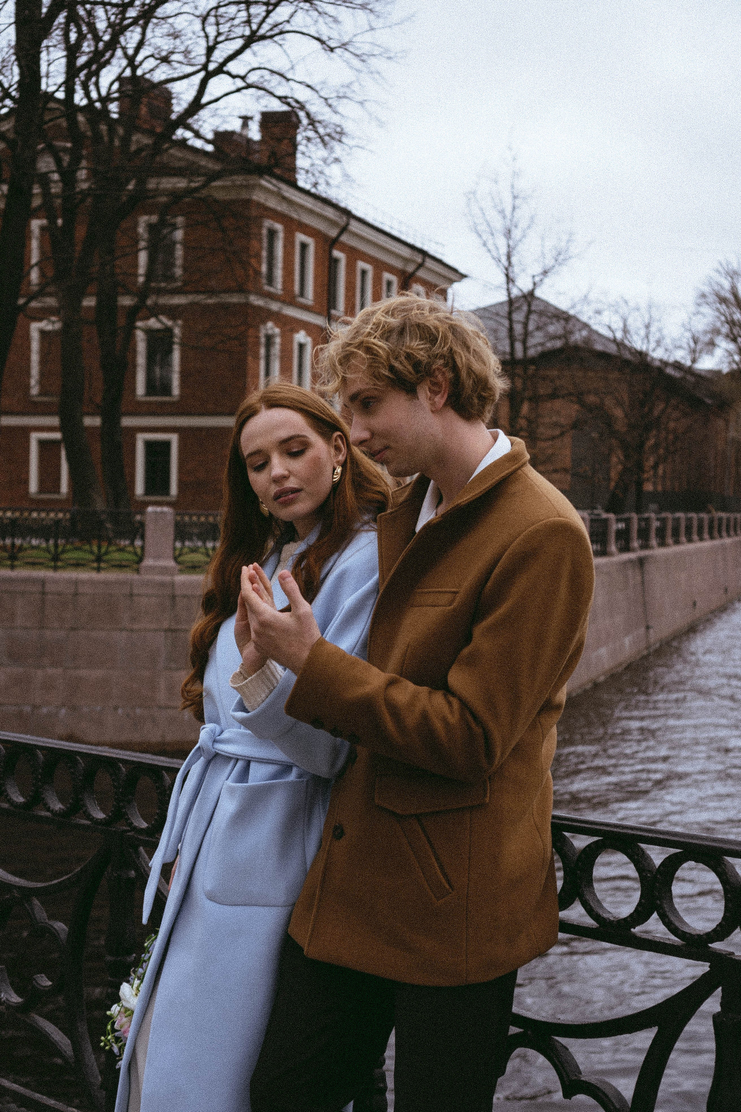 СВАДЕБНАЯ ПРОГУЛКА ПО ПЕТРОГРАДКЕ ВЕСНОЙ (ФОТОСЕССИИЯ ПАРЫ СВАДЕБНАЯ). Профессиональный фотограф, Санкт-Петербург — Виктория Богомолова