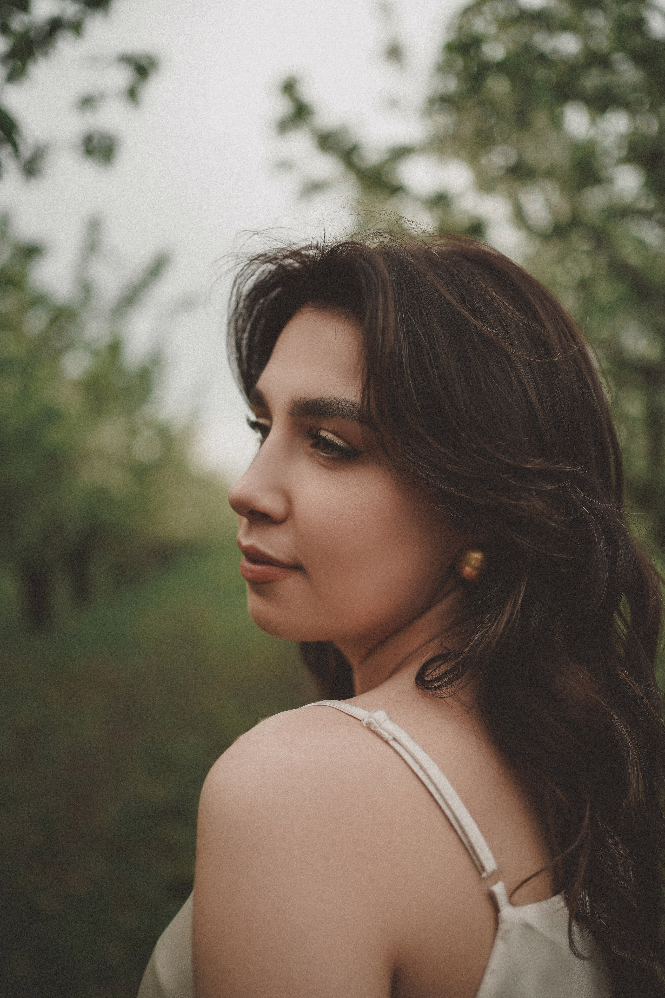 Фотосессия в цветущем саду в пос. Мускатный. Фотограф Ростов-на-Дону. Свадебный фотограф в Ростове-на-Дону. Таинство Крещения и Венчания, семейные фотосессии. Алёна Чёботова