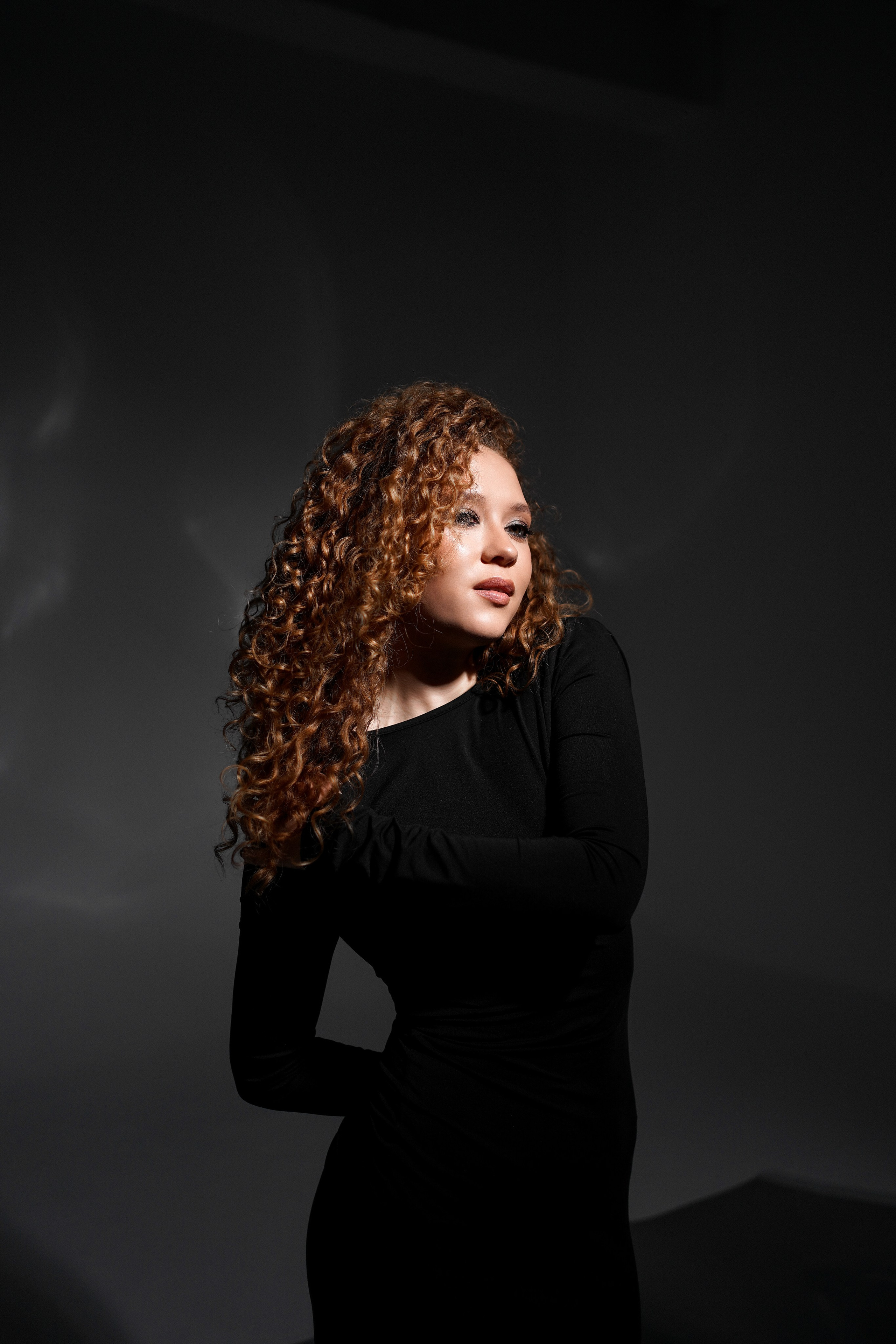 Женская фотосъемка в Ростове-на-Дону. Всё включено! Фотограф Алёна Чёботова. Свадебный фотограф в Ростове-на-Дону. Таинство Крещения и Венчания, семейные фотосессии. Алёна Чёботова