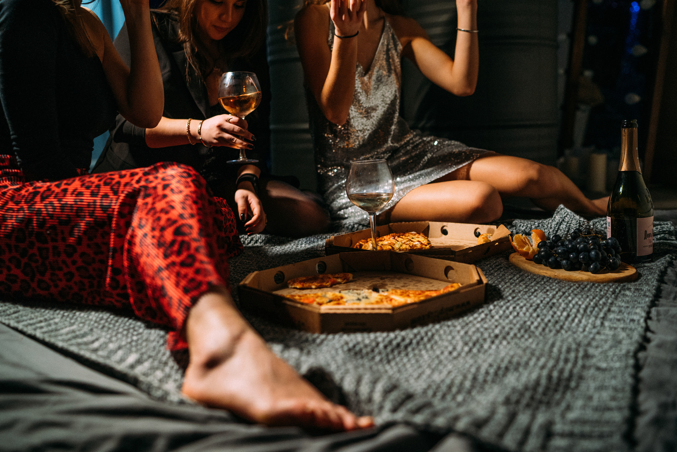 ДевиЧник в Garazh'e. Искренний фотограф