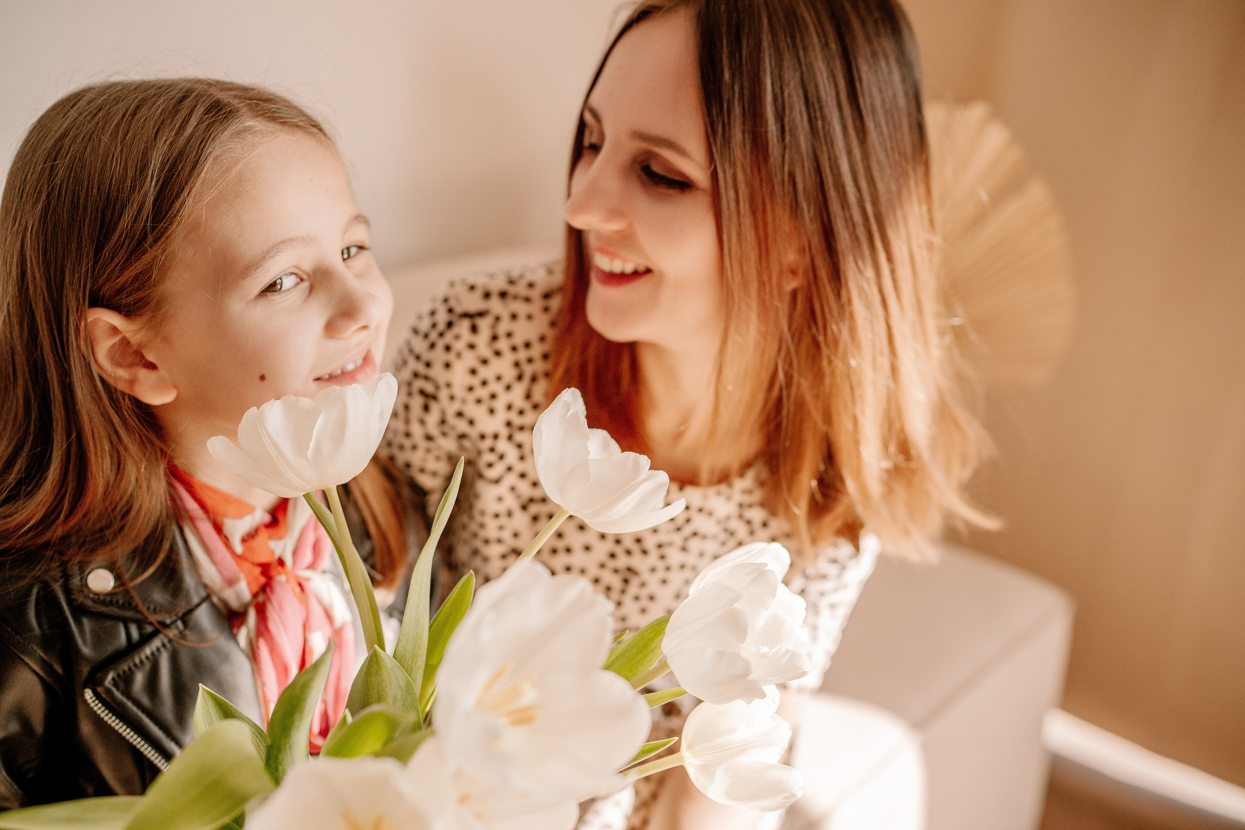 Диана и Надя (в рамках фотопроекта 6 марта). Искренний фотограф