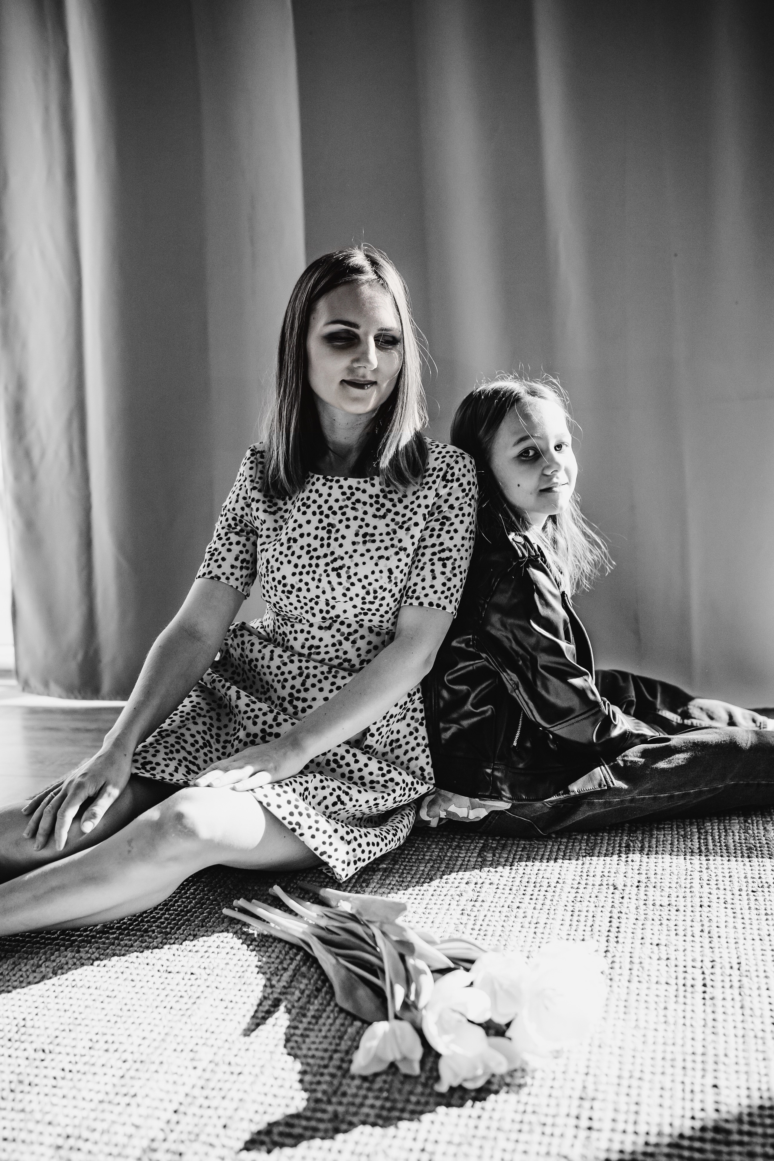 Диана и Надя (в рамках фотопроекта 6 марта). Искренний фотограф