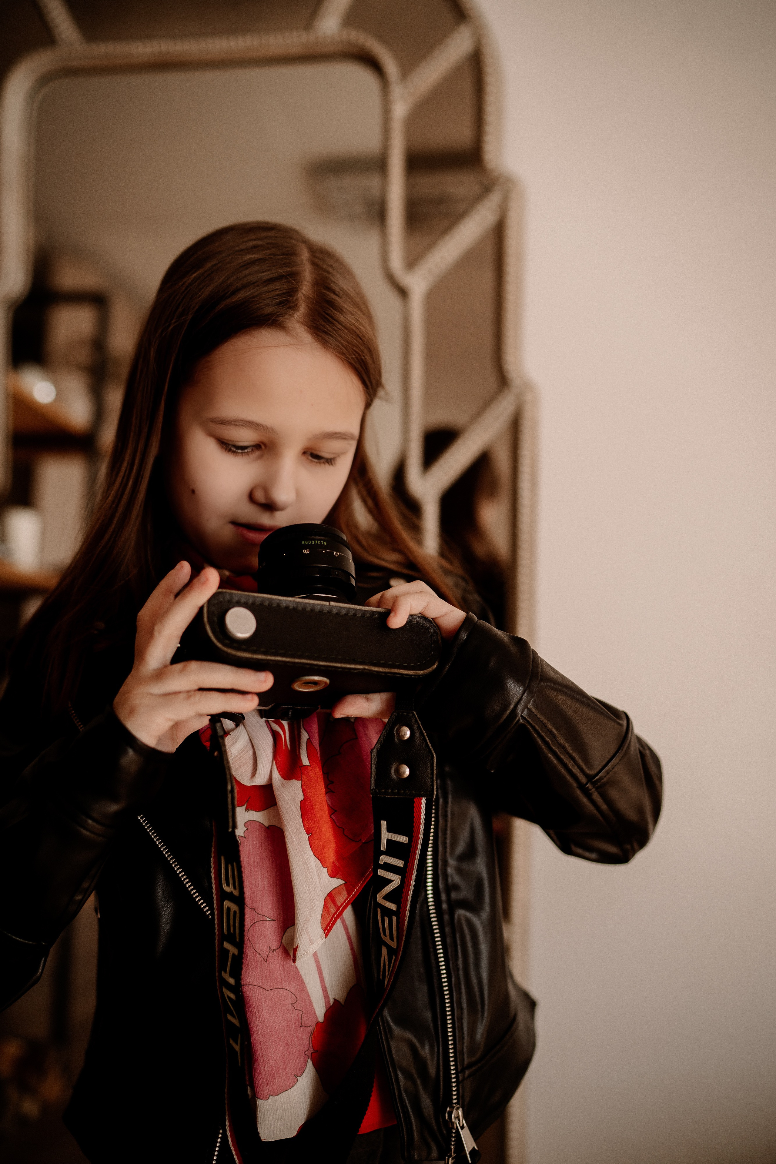 Диана и Надя (в рамках фотопроекта 6 марта). Искренний фотограф