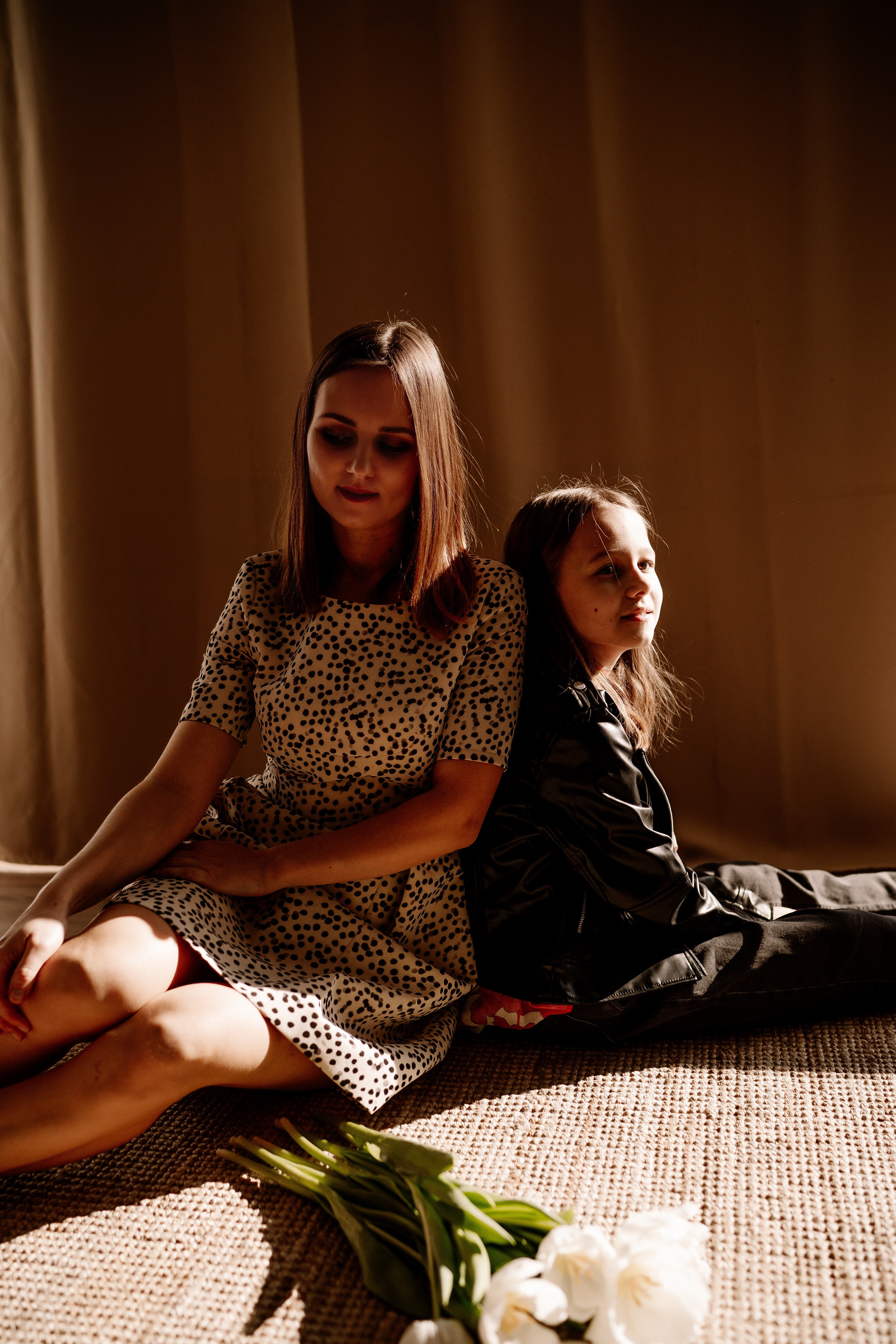 Диана и Надя (в рамках фотопроекта 6 марта). Искренний фотограф