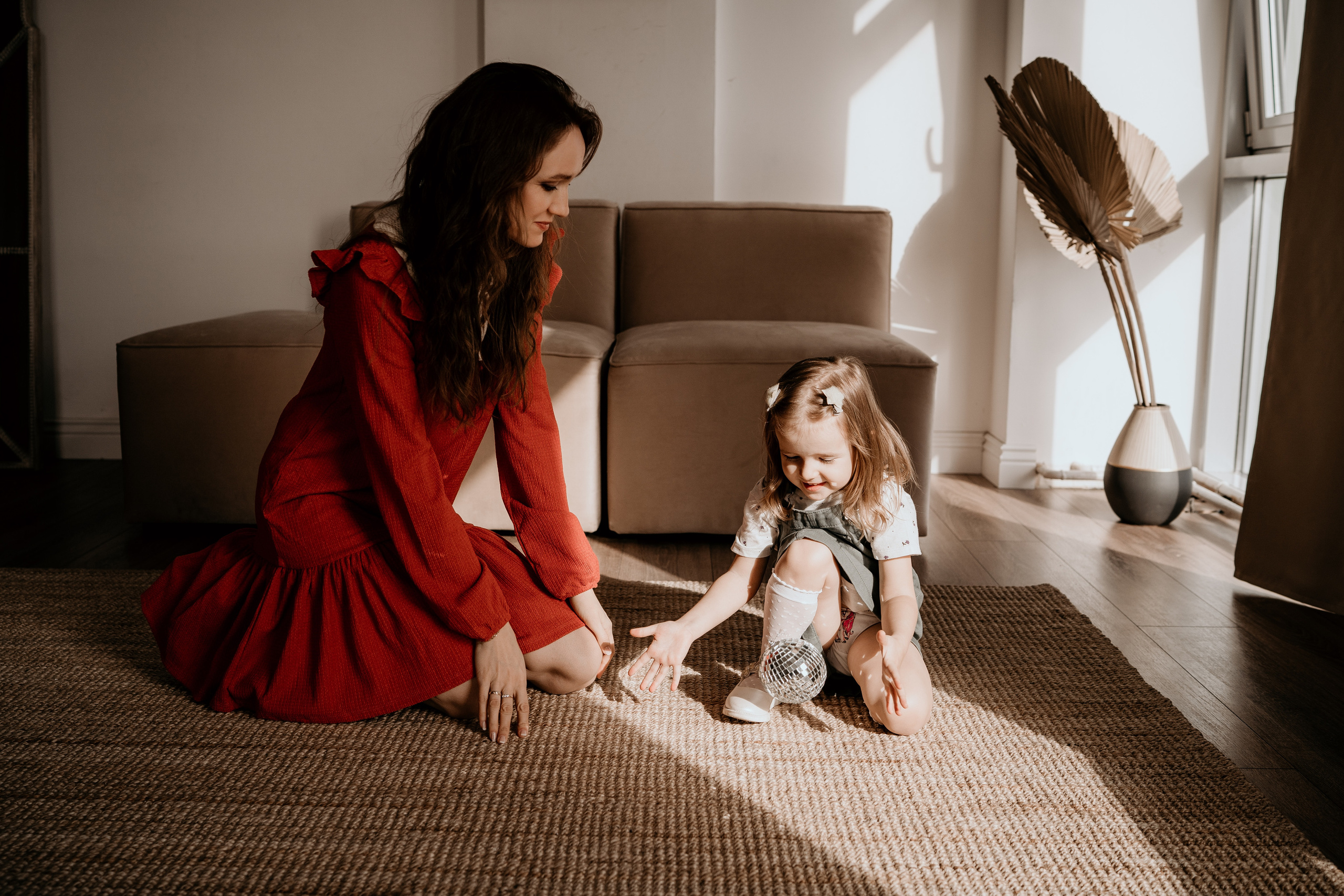 Даша и Лиля (в рамках фотопроекта 6 марта). Искренний фотограф