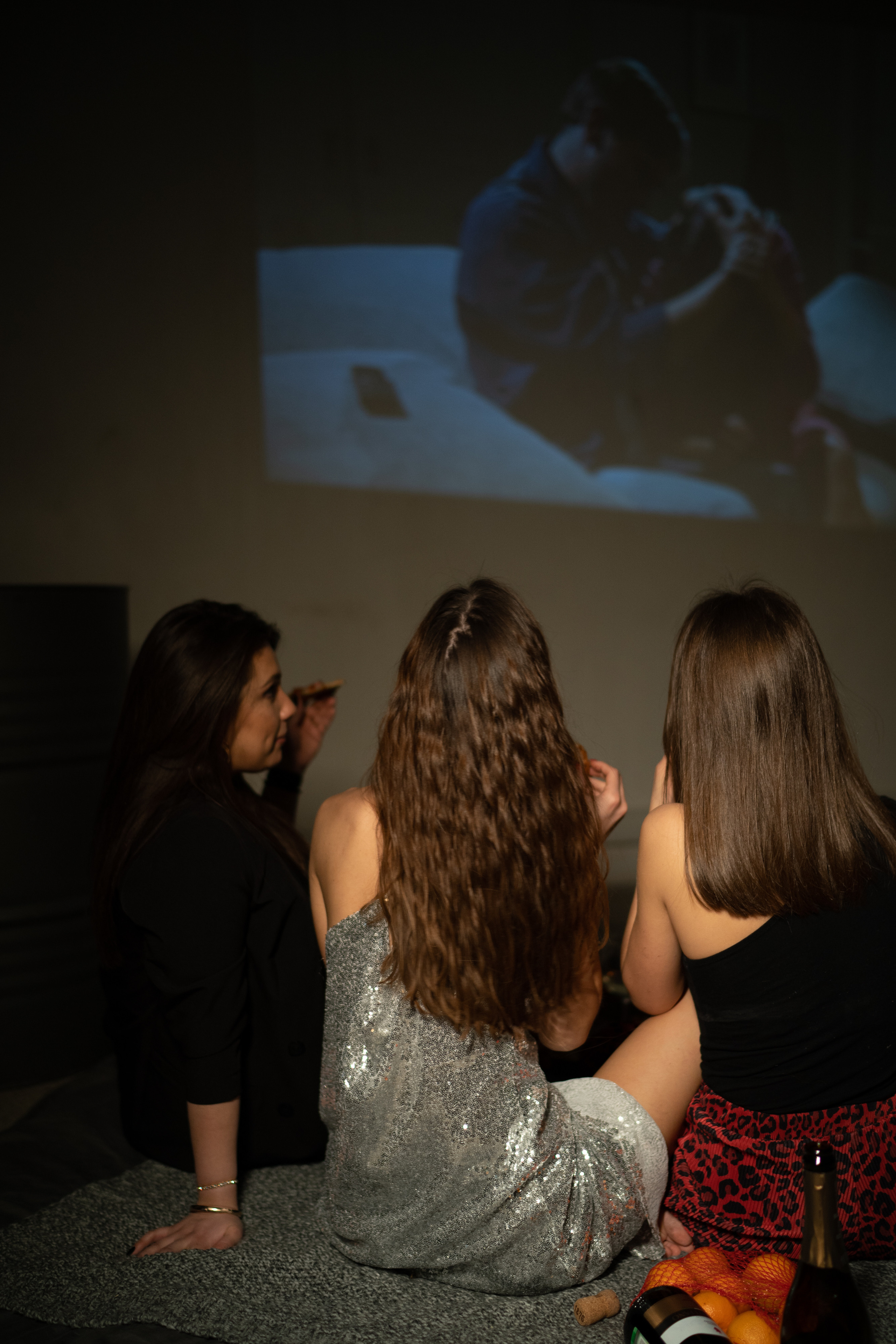 ДевиЧник в Garazh'e. Искренний фотограф