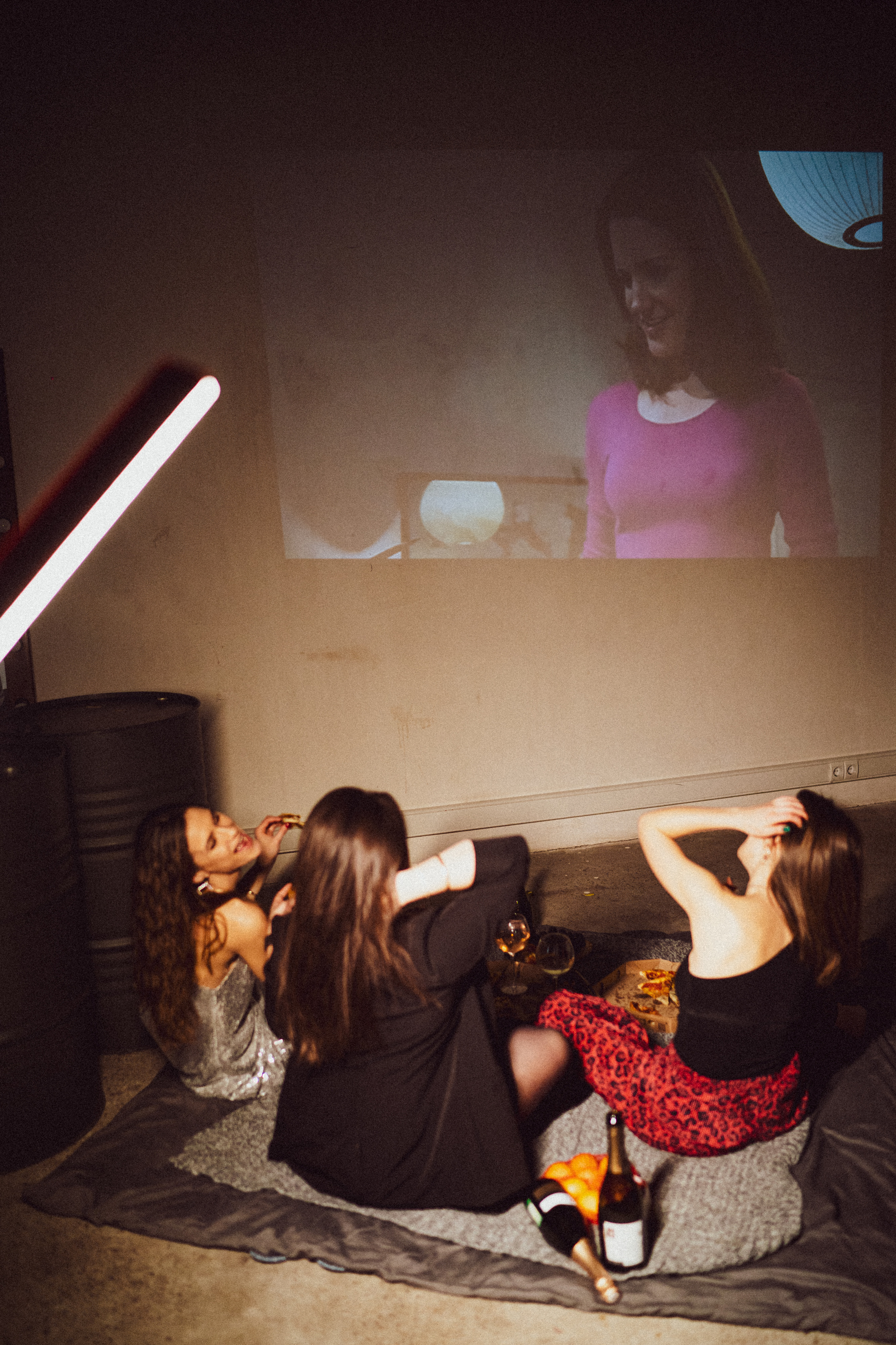 ДевиЧник в Garazh'e. Искренний фотограф