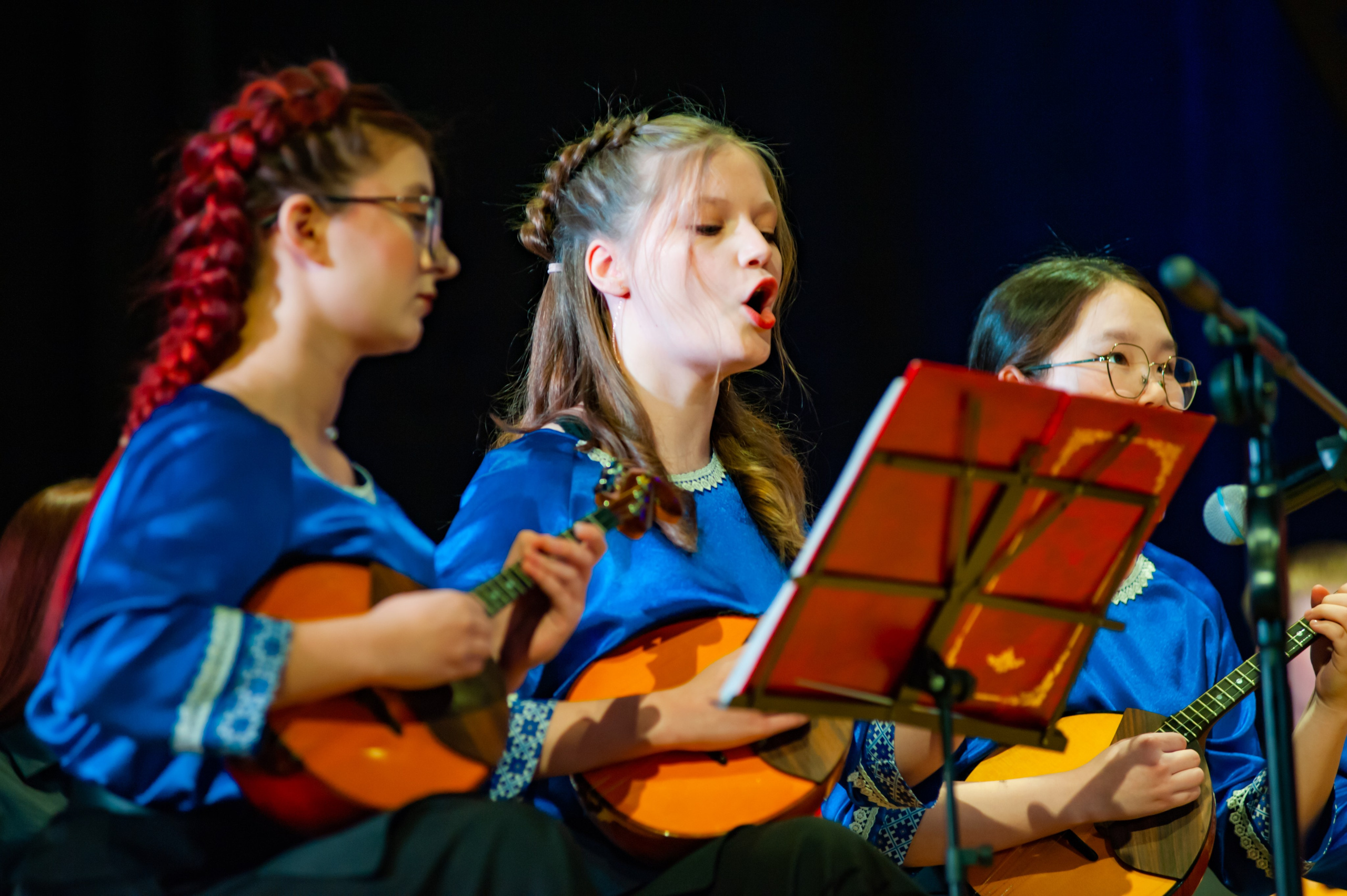 Концерт «Диалог поколений 2025». Андреева Александра фотограф в г. Улан-Удэ