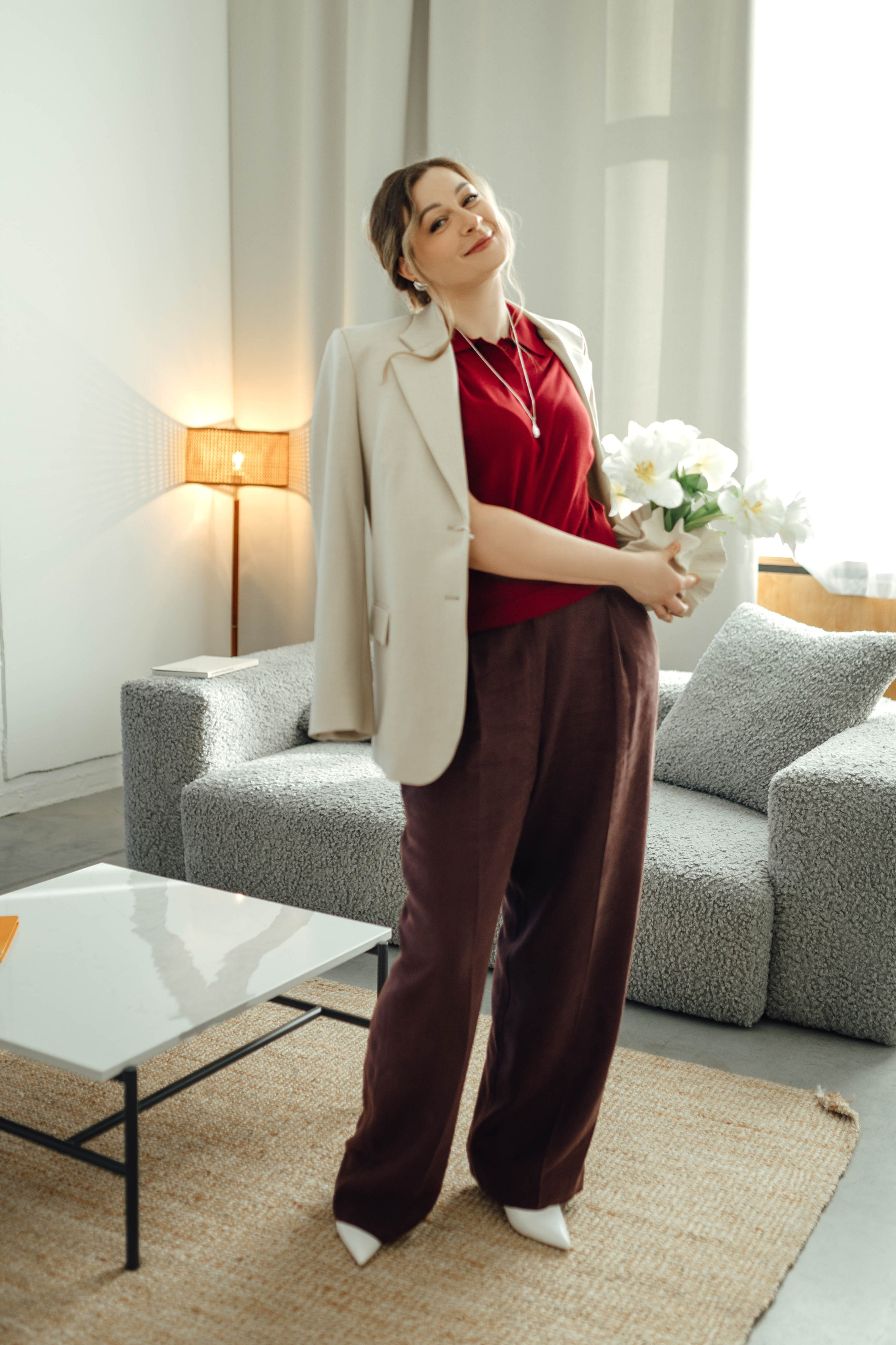 Леся, Lighstudio