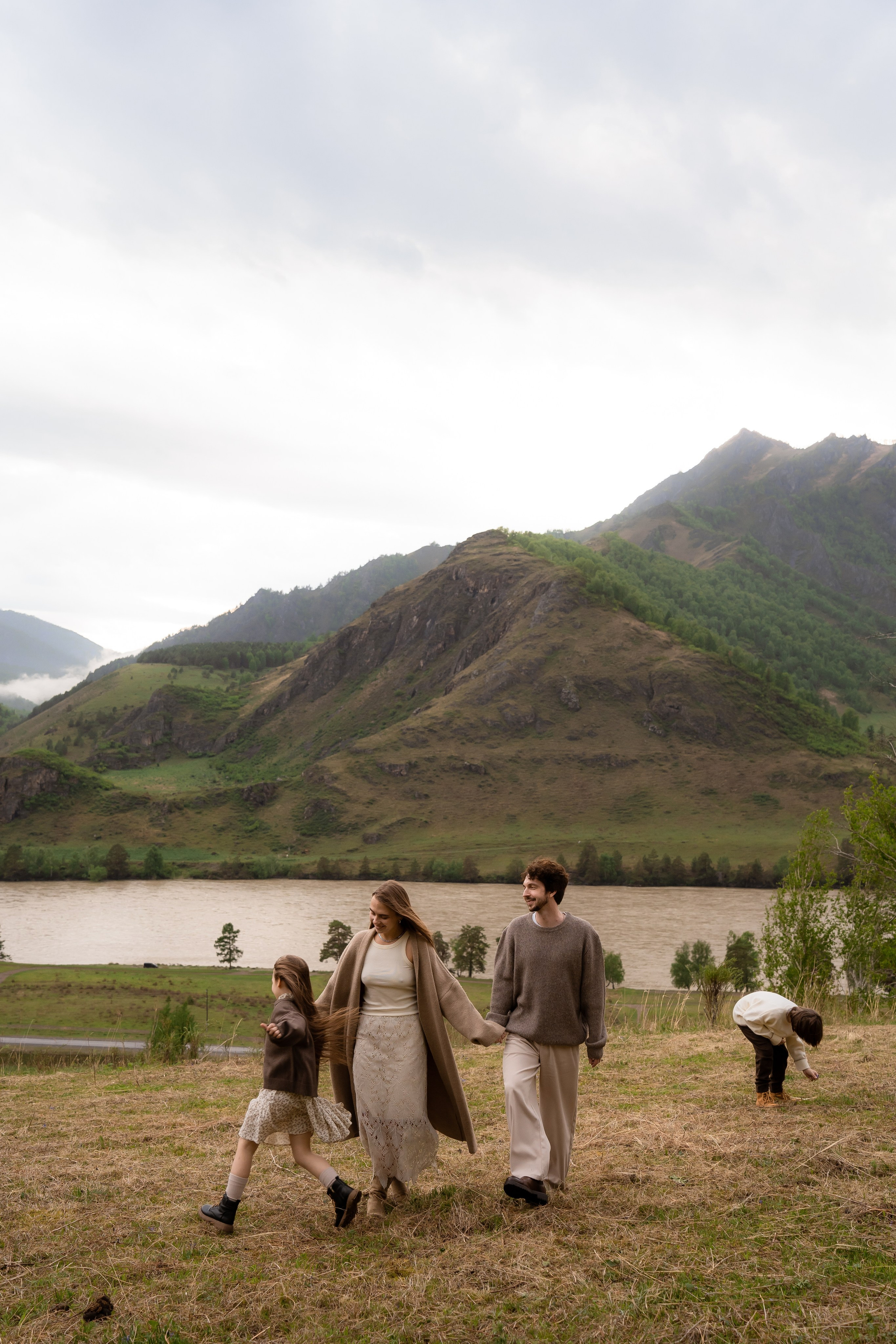 Сережа, Надя, Аня, Арсений. Свадебный фотограф в Воронеже Дарья Володарская