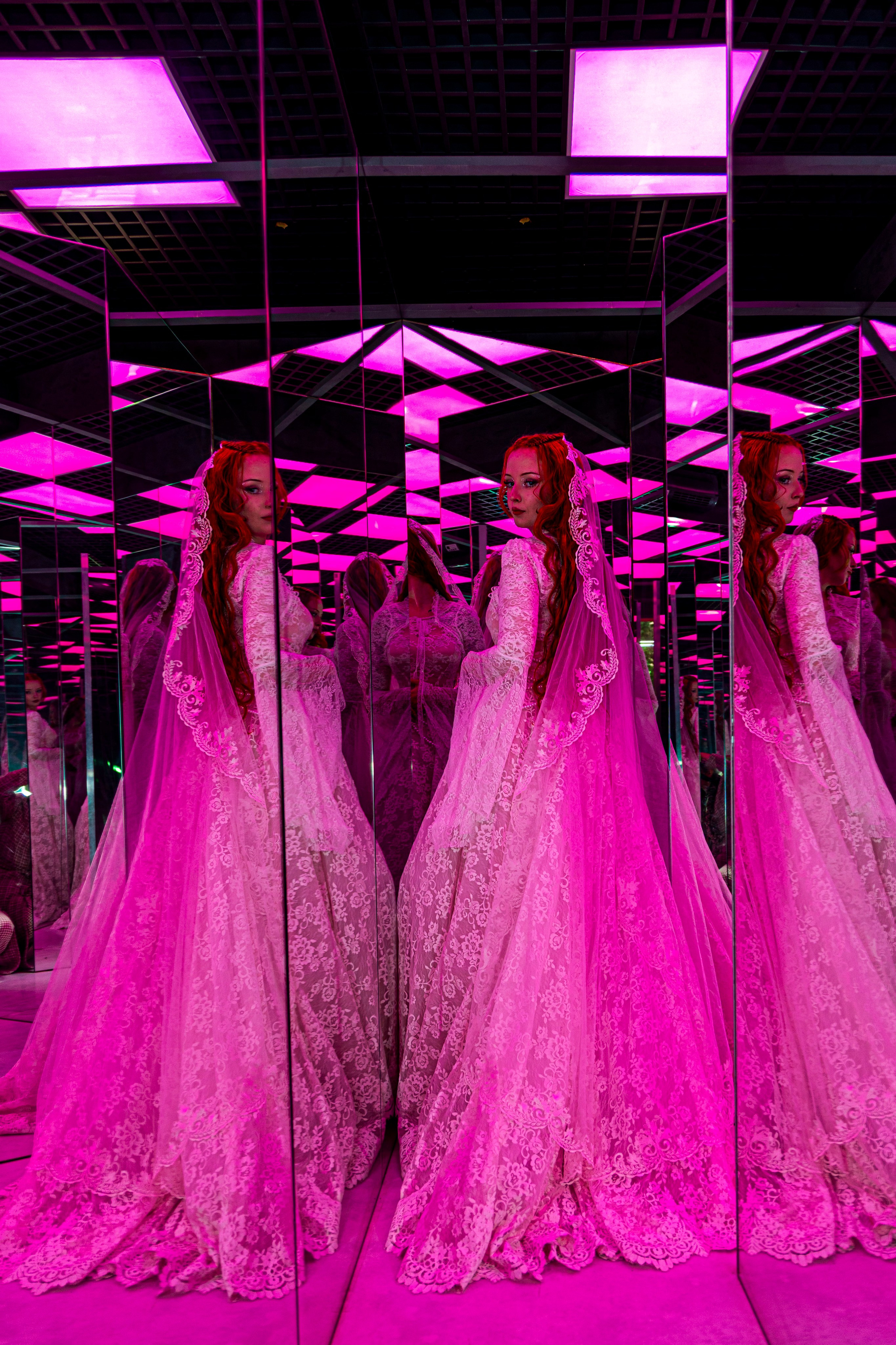 Свадебная фотосессия свадебный фотограф Татьяна Марсуверских свадебная фотопрогулка Москва Жуковский. Фотограф для маркетплейсов, фотоуслуги в Жуковском Татьяна Марсуверских