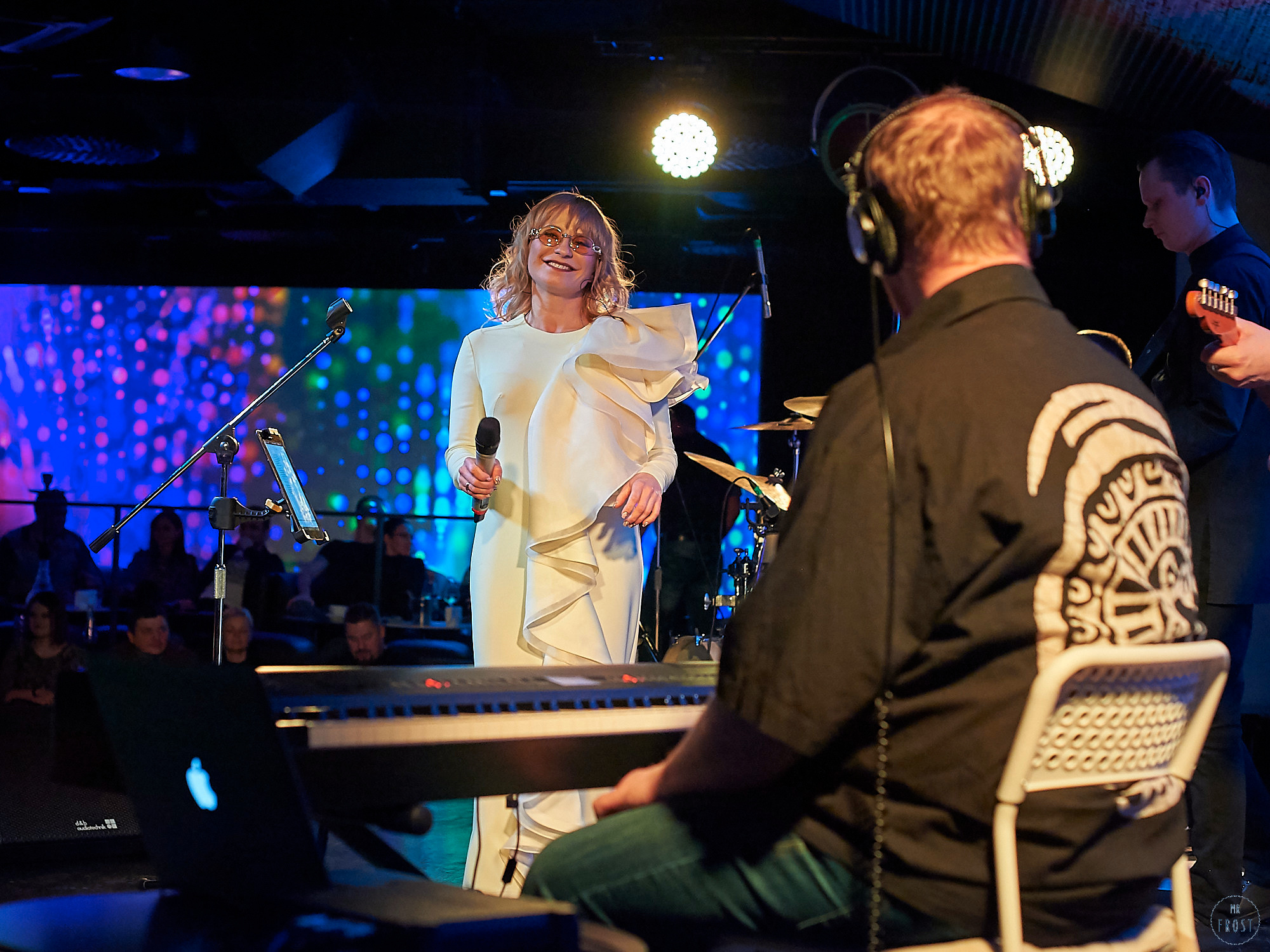 Проект BASTART. Презентация альбома STARBAST III «AUM» в Ельцин Центре. Фотографии отовсюду и обо всем