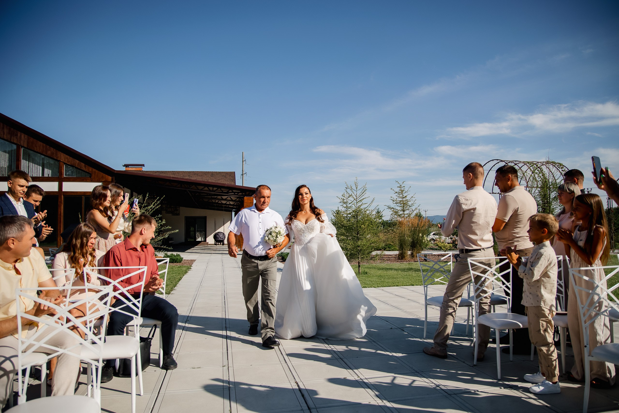 Кристина и Александр. Resches garten. Полный день. Свадебный фотограф в Хабаровске