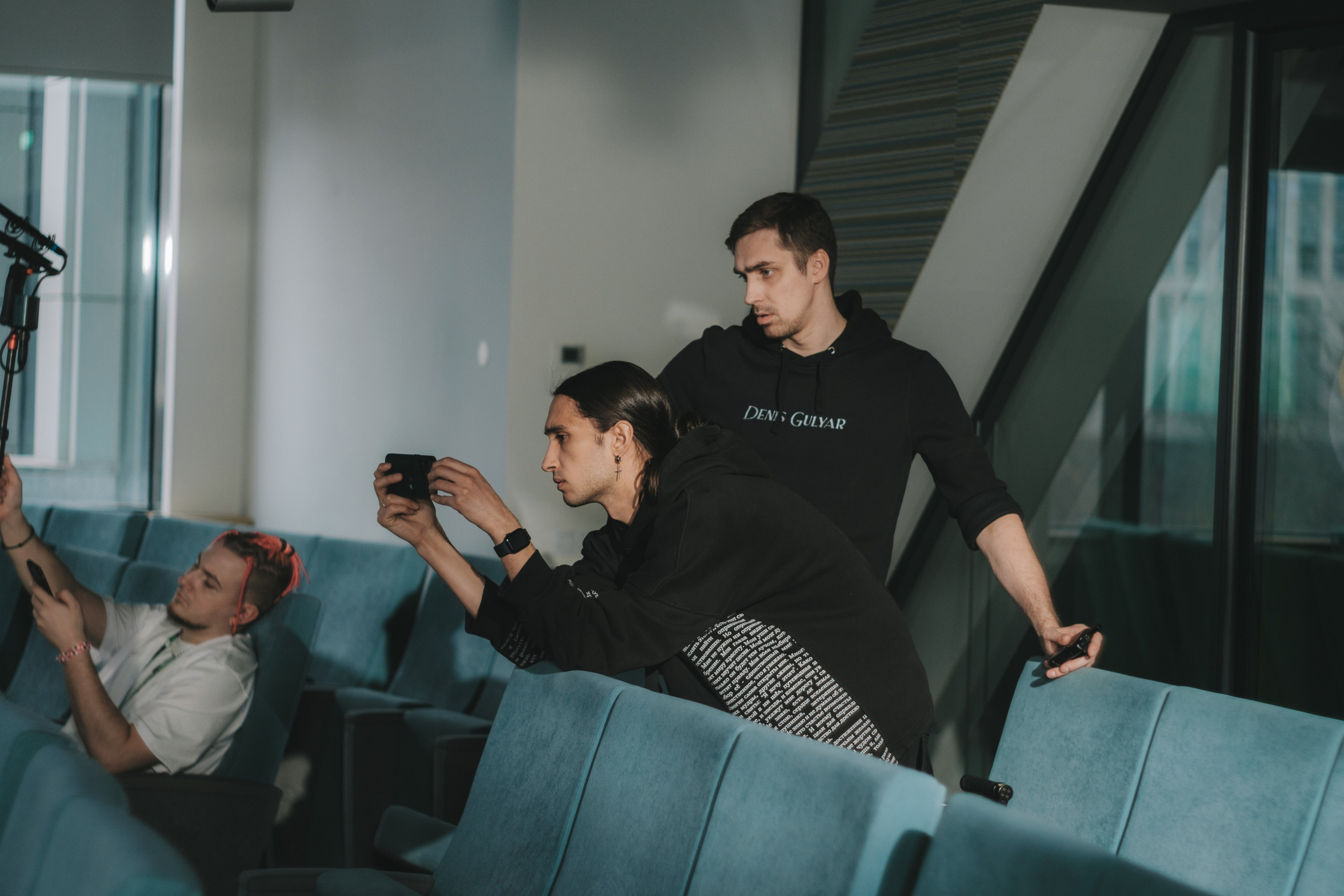 Мегафон. Репортажный и портретный фотограф в Москве Илья Спиридонов