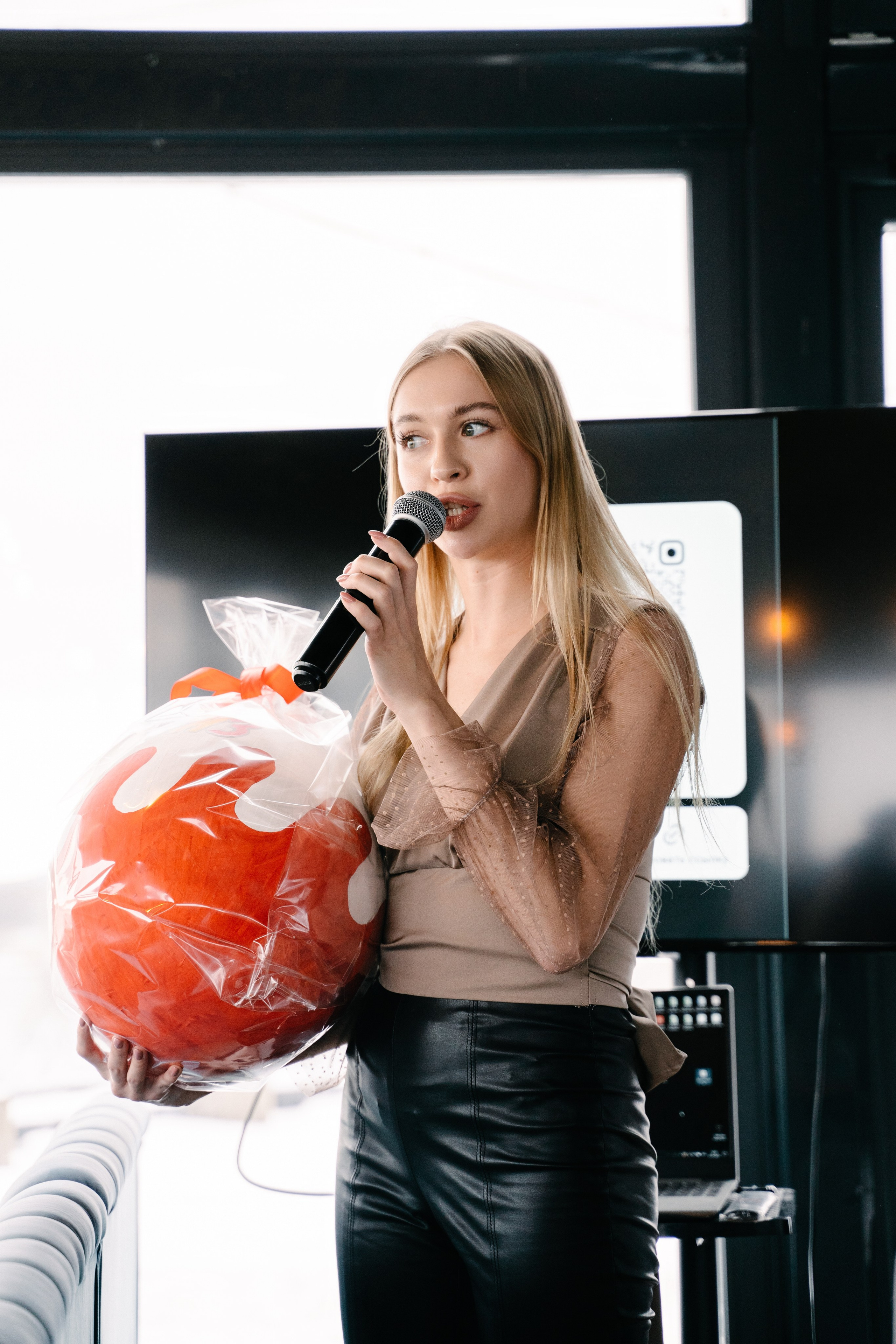 Бизнес-завтрак Кристины Дорошенко. Свадебный фотограф Юлия Копылова