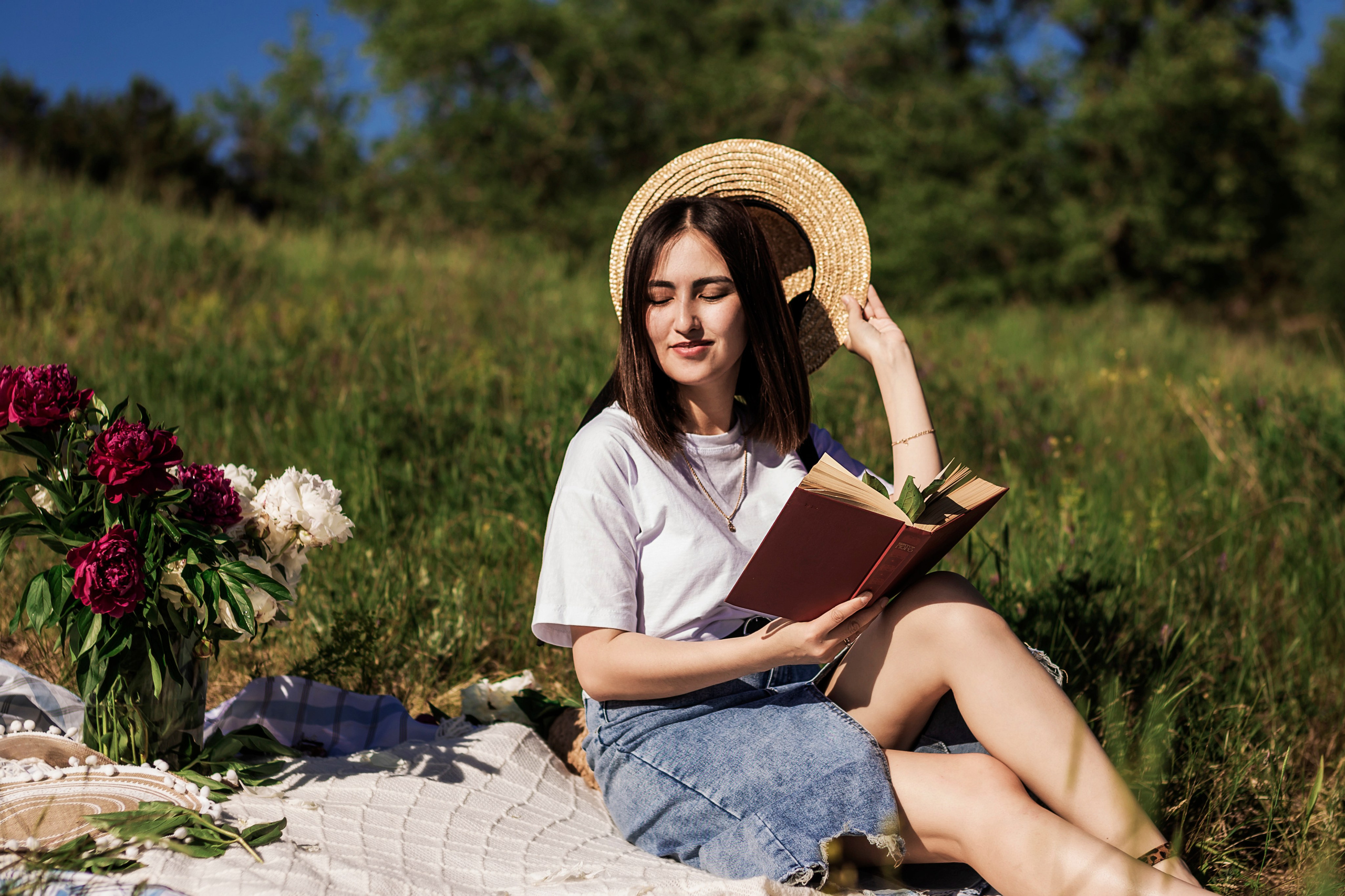 Фотосессия с пионами. Семейный фотограф в Саратове