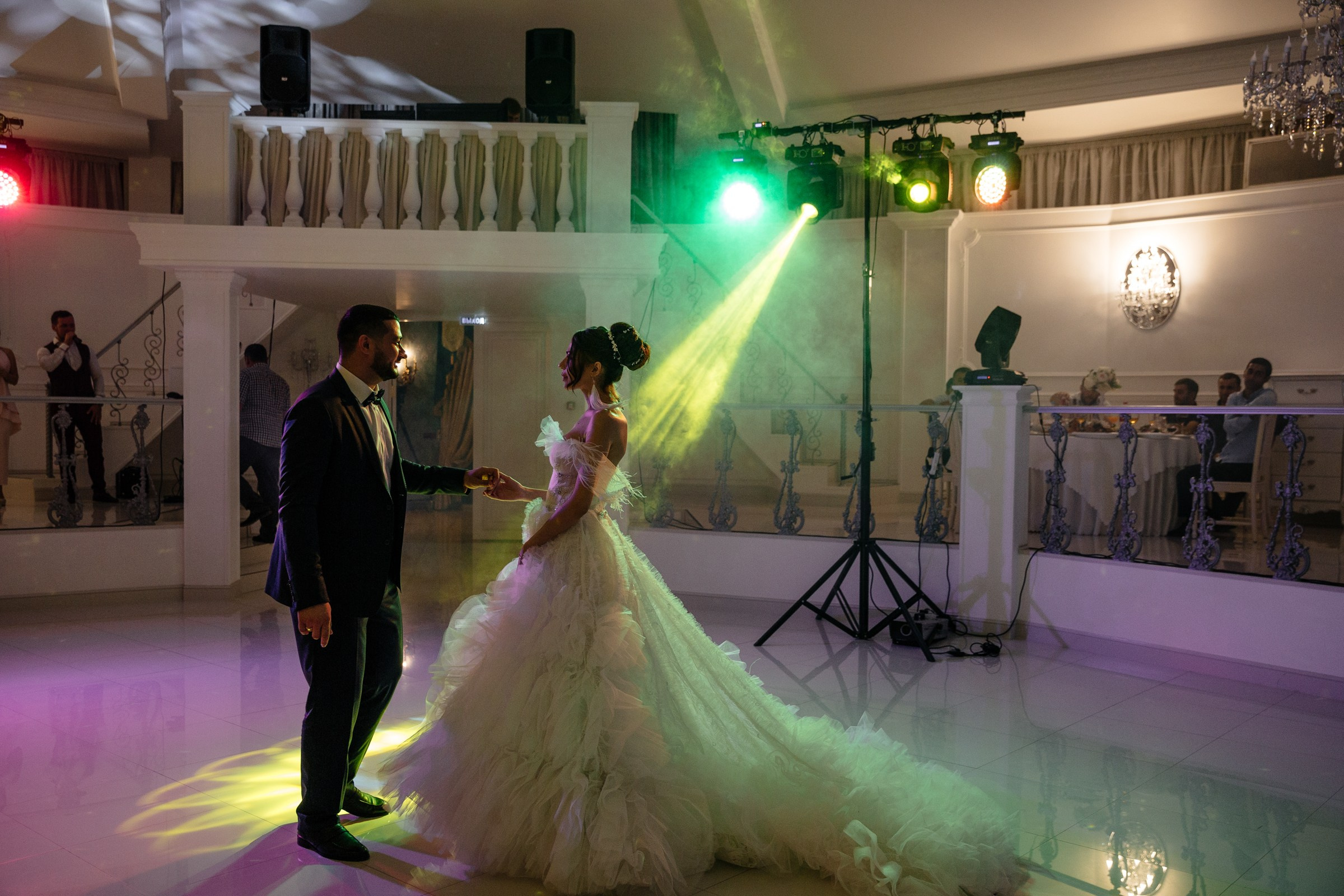 Свадебная фотосессия Ростома и Николь. Профессиональный фотограф в Волгодонске и Ростове Владимир Казак