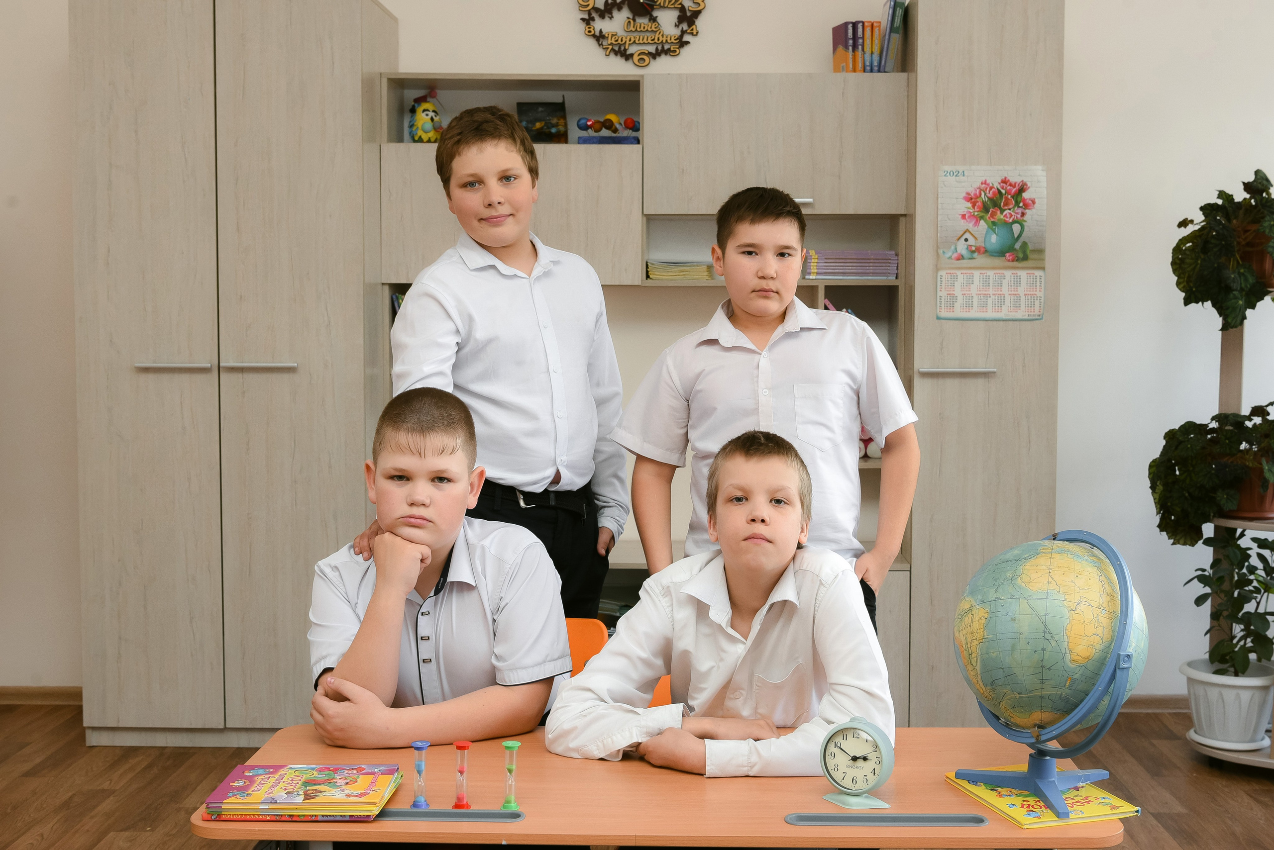Съемка для альбомов 4 класс 2024. Фотограф Анастасия Гурьянова в Тюмени и Ялуторовске