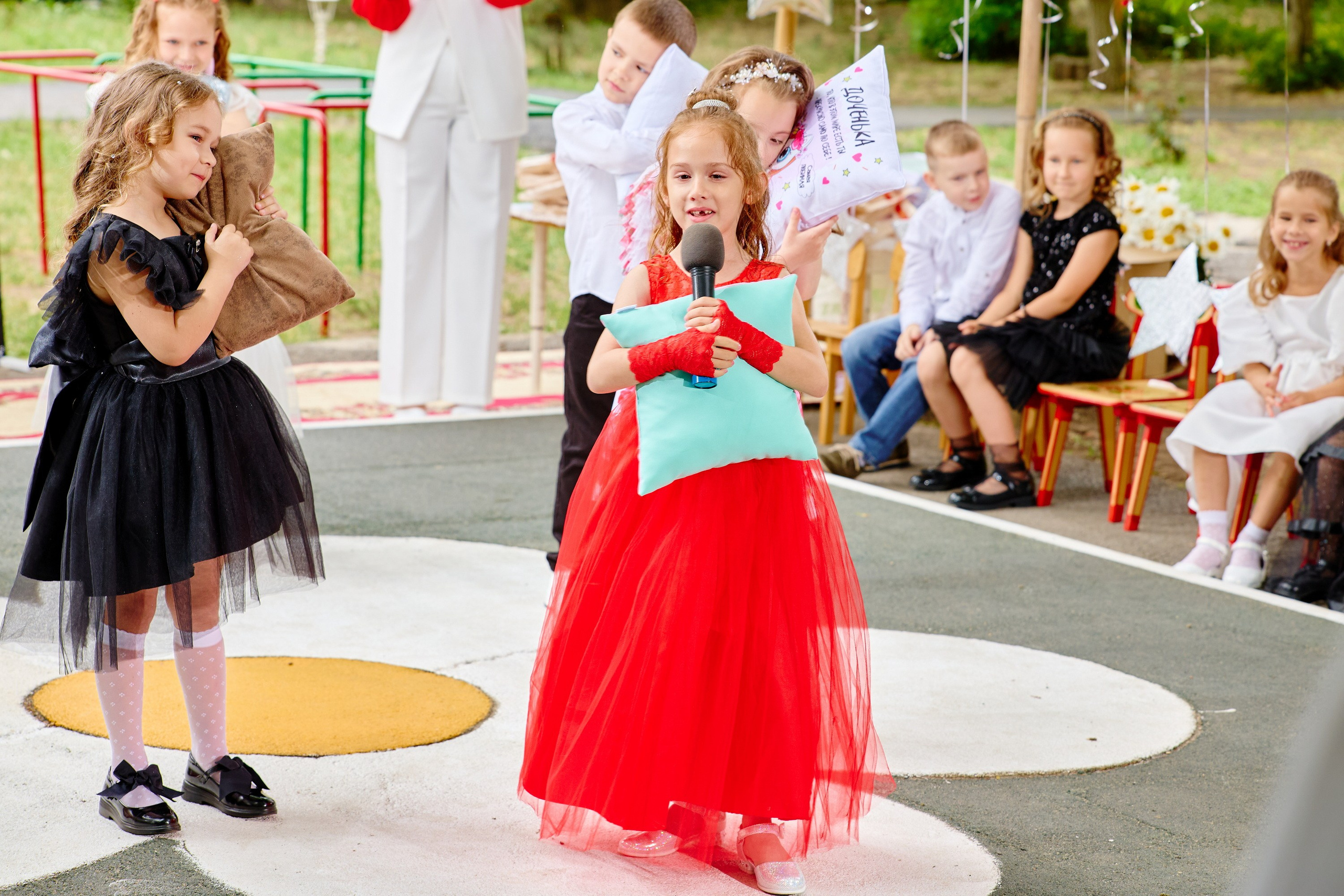 Выпускной 45 сад. Фотограф Выпускные альбомы Таганрог Сергей Коробченко