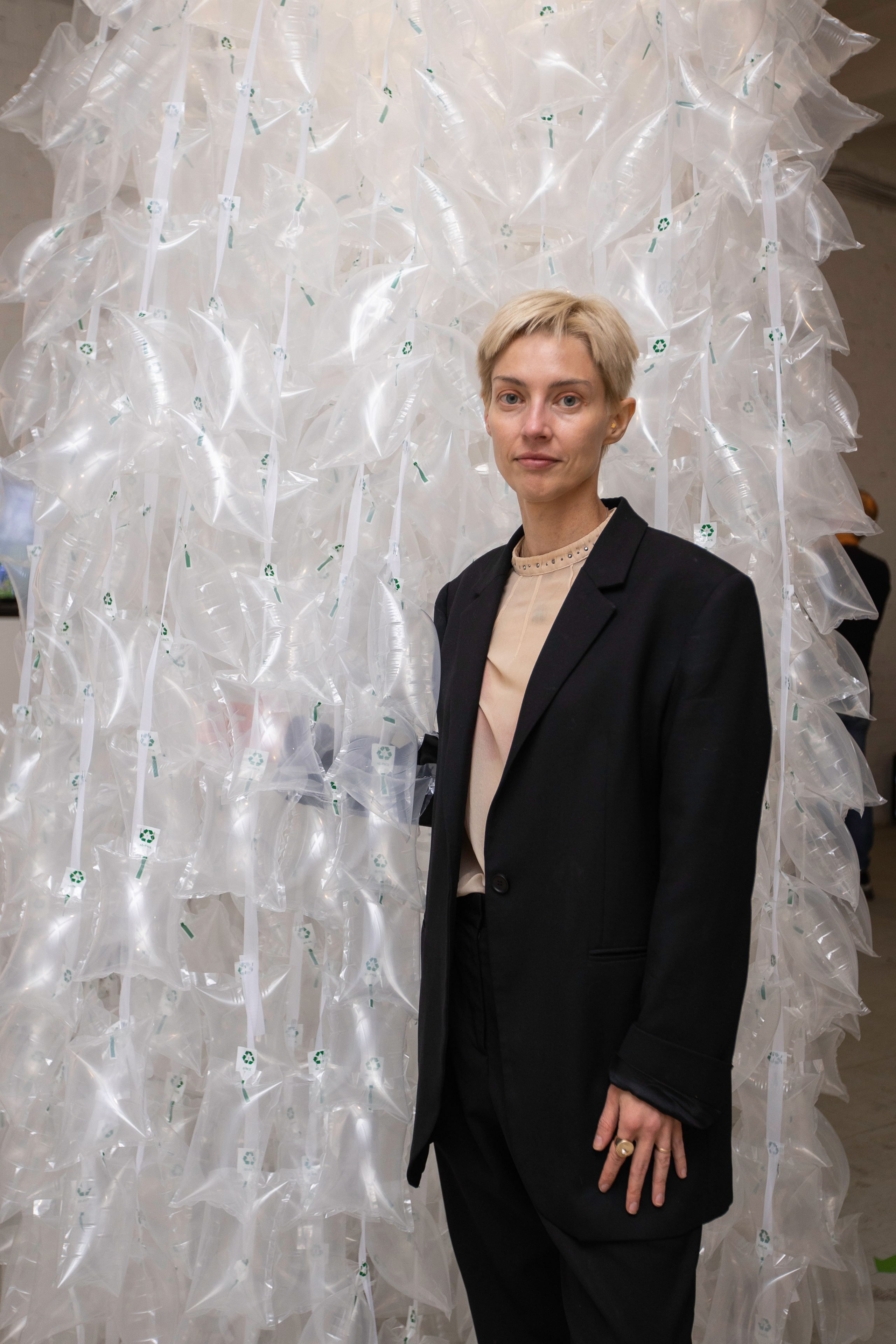 Открытие выставки пульсирующая материя. Фотограф в Москве Десятова Ксения