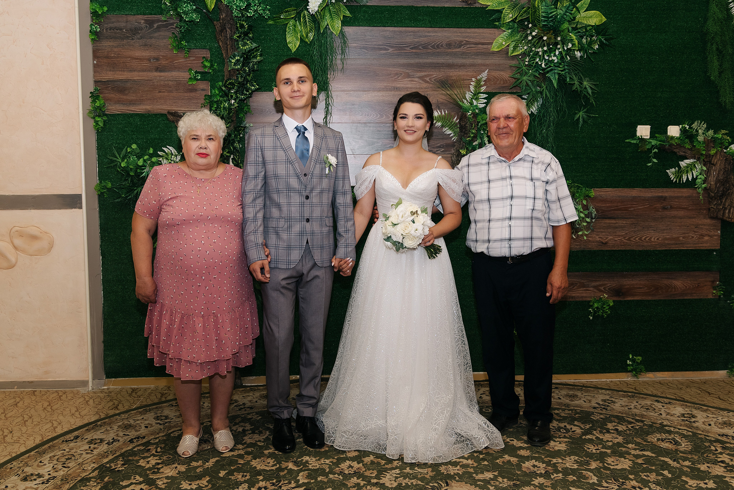 Роман и Карина. Фотограф Волжский Екатерина Егорова