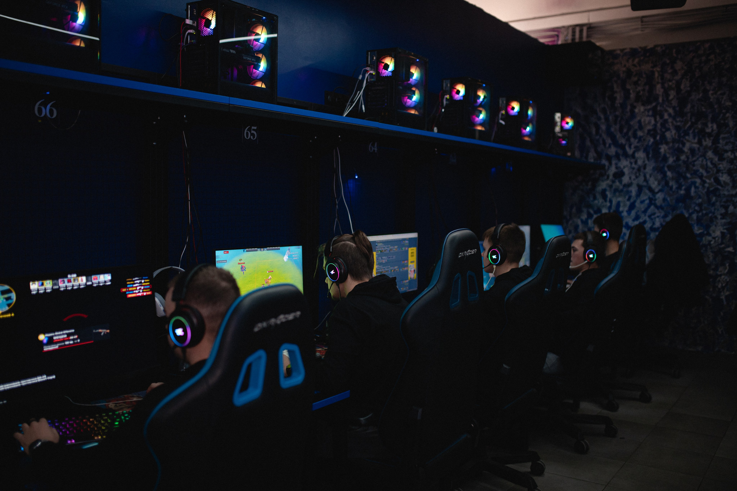 Кибертурнир ОКВО 2023. Портретный и репортажный фотограф в Воронеже: Анастасия Пузикова