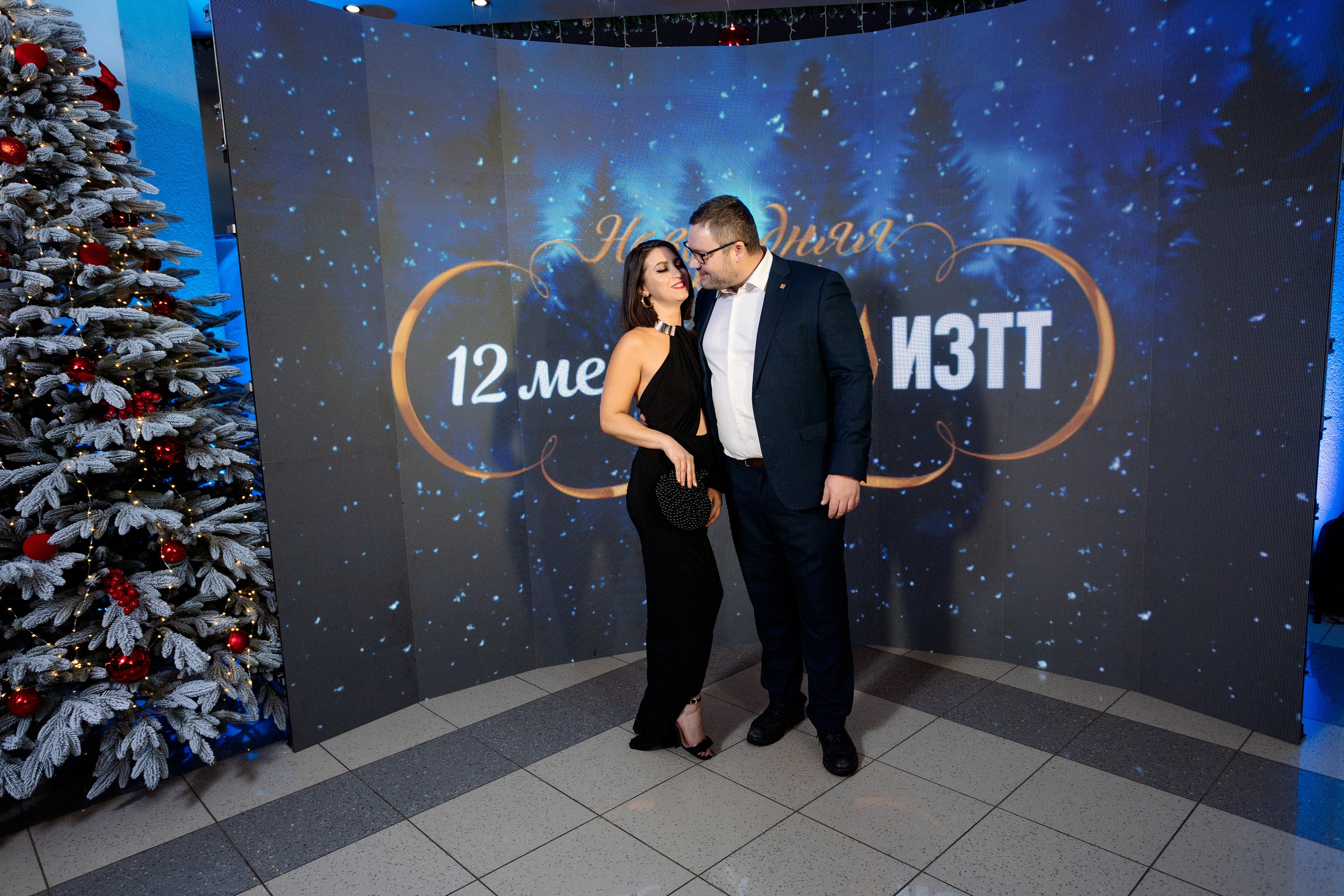 РЕПОРТАЖ: НОВЫЙ ГОД В ДК МЕТАЛЛУРГ. Профессиональный фотограф в Ижевске Леша Петров