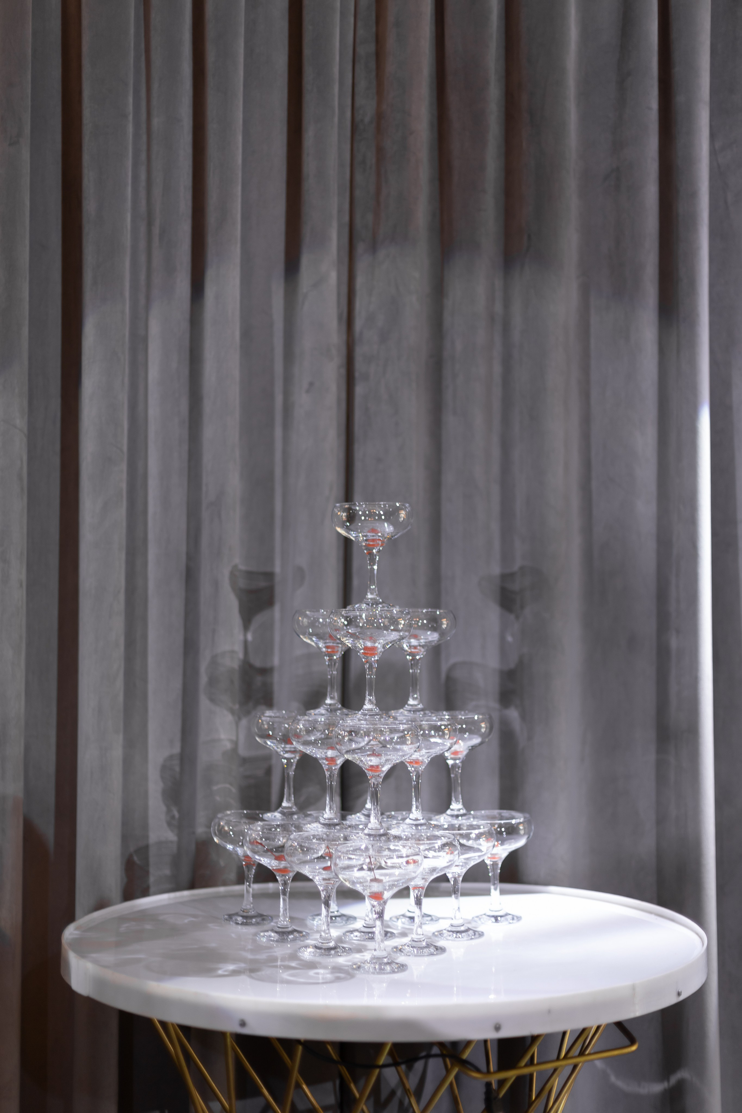 Я принёс тебе весну. Свадебный и семейный фотограф Арина Кулёва